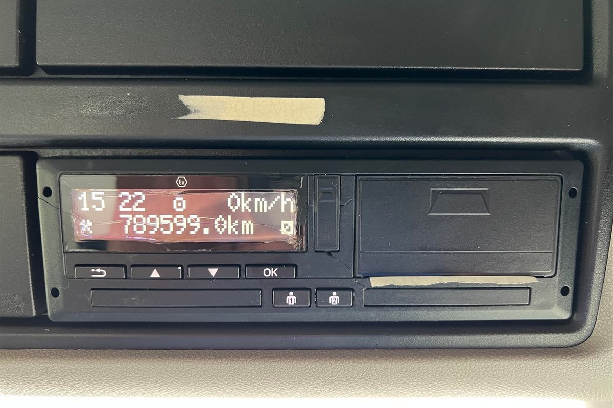 SCANIA P450 6×2 TRACTOR UNIT – EURO 6 – (REG – EO70 TWP) image 15