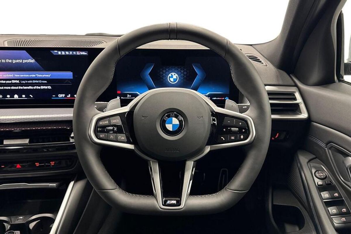 BMW 3 Series 2.0 320i M Sport Auto Euro 6 (s/s) 4dr image 13