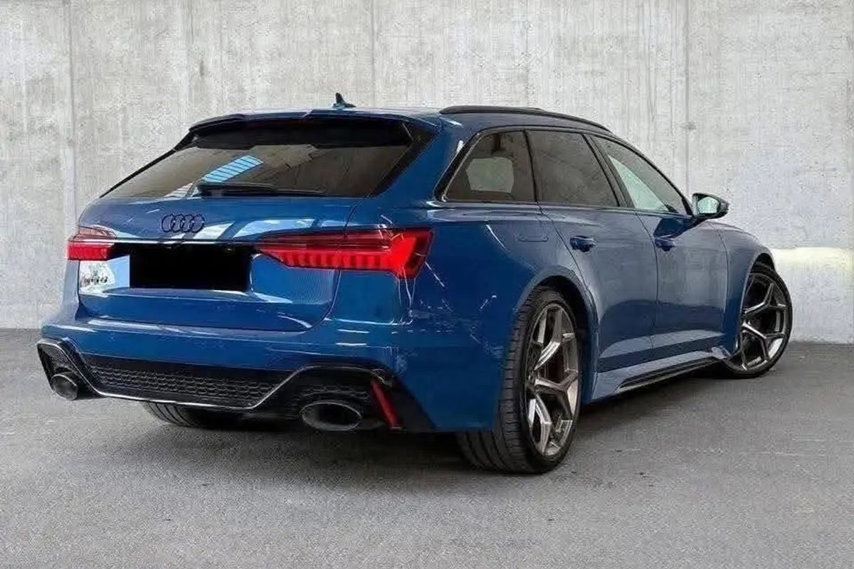 AUDI RS6 image 3