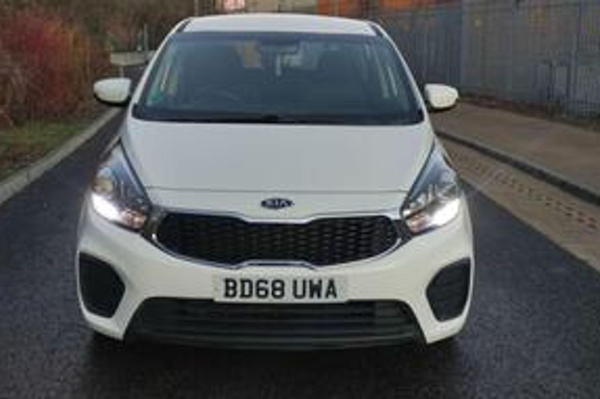 Kia Carens 1.6 GDi 1 Euro 6 (s/s) 5dr image 3