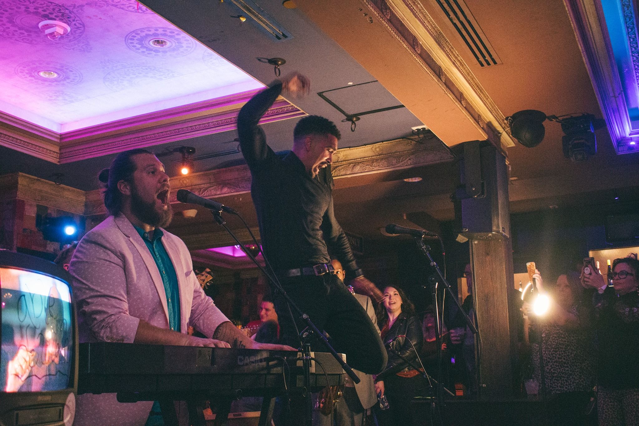 Home Grease Monkey Burger Shop & Social House