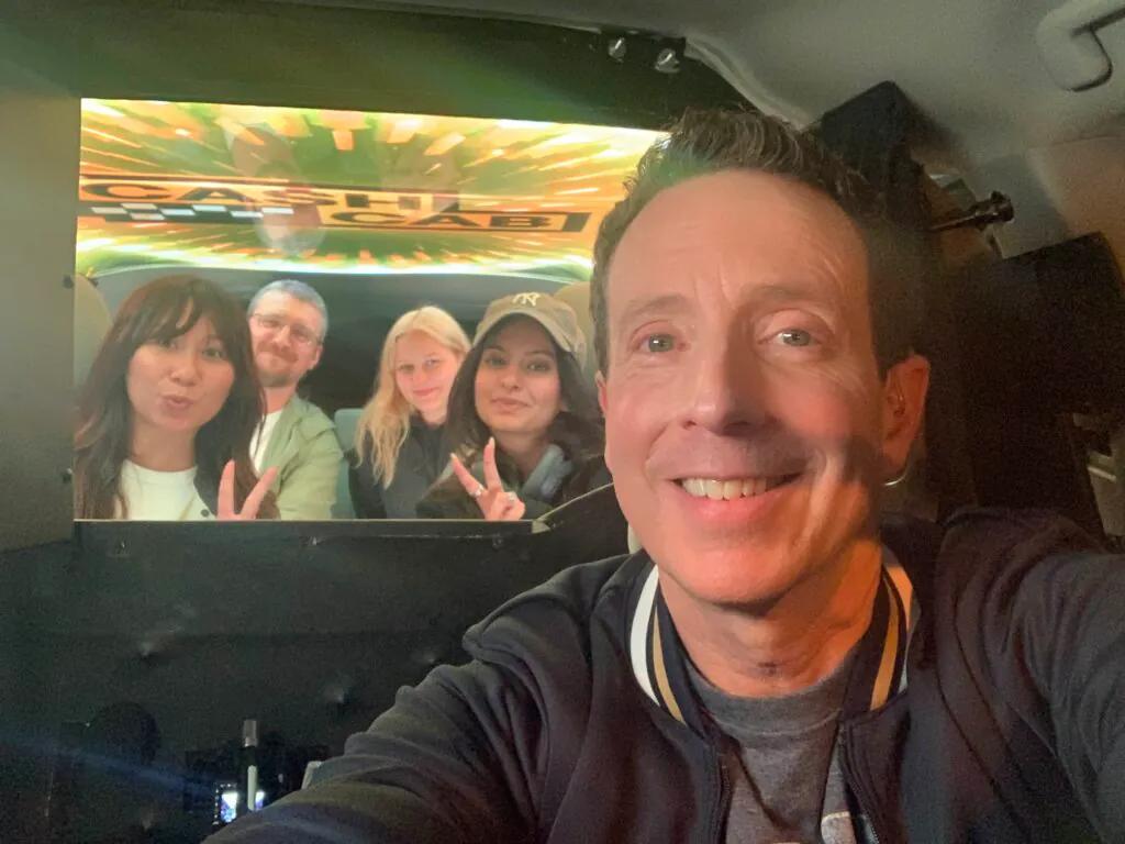 Season 10 of Cash Cab Canada with Contestants