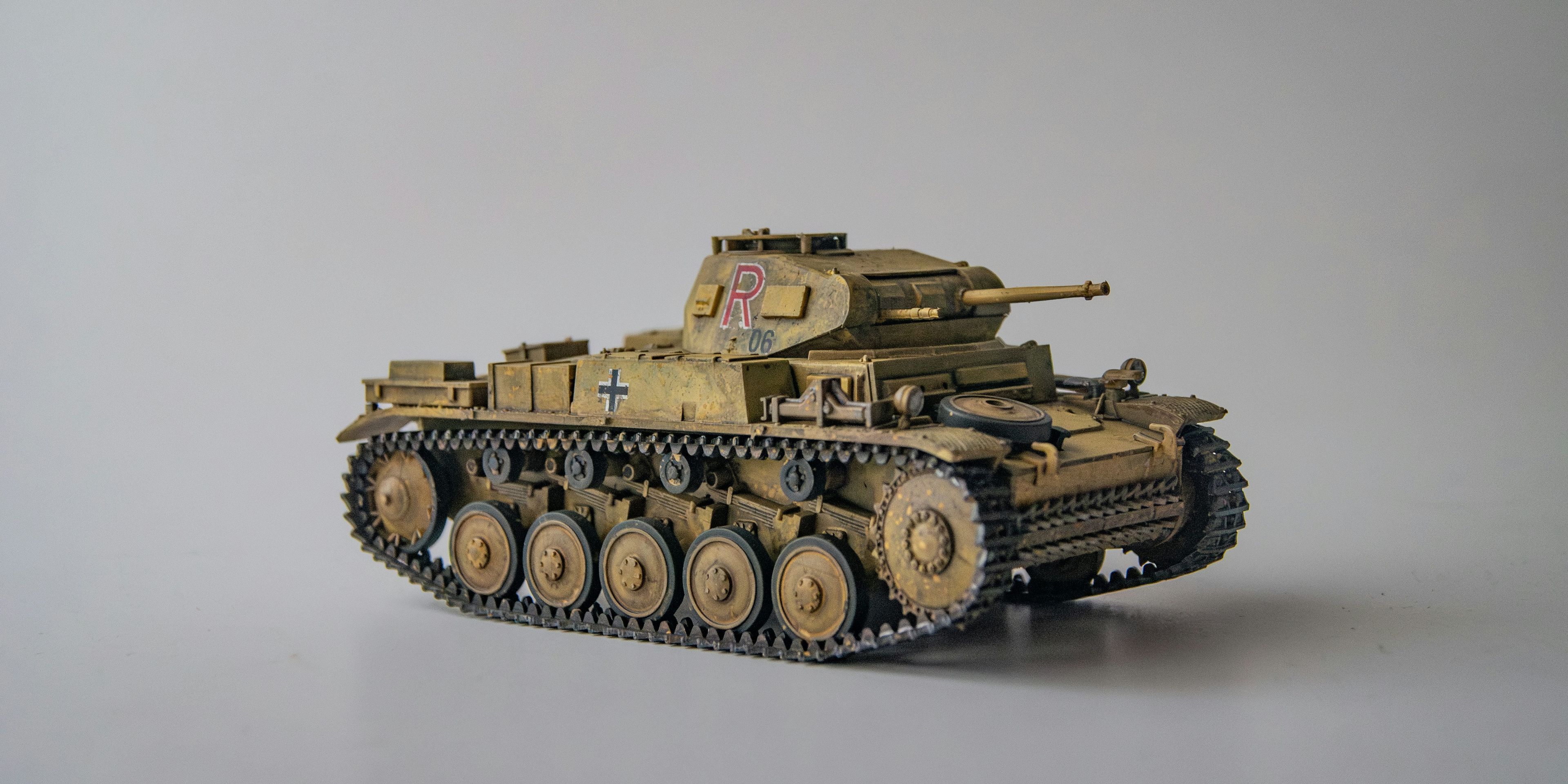 My self-built model of the TAMIYA Panzer II in 1:35 scale with desert camouflage paint