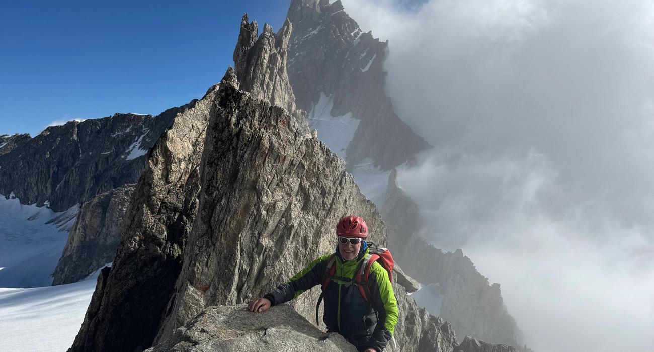 Aiguille Marbrée - 3535m & Aiguille d'Entrevès - 3604m