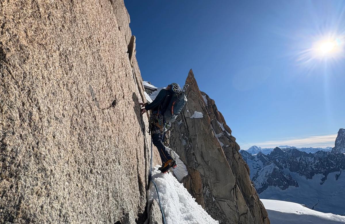 Aig. du Midi 3842m - Arête des Cosmiques