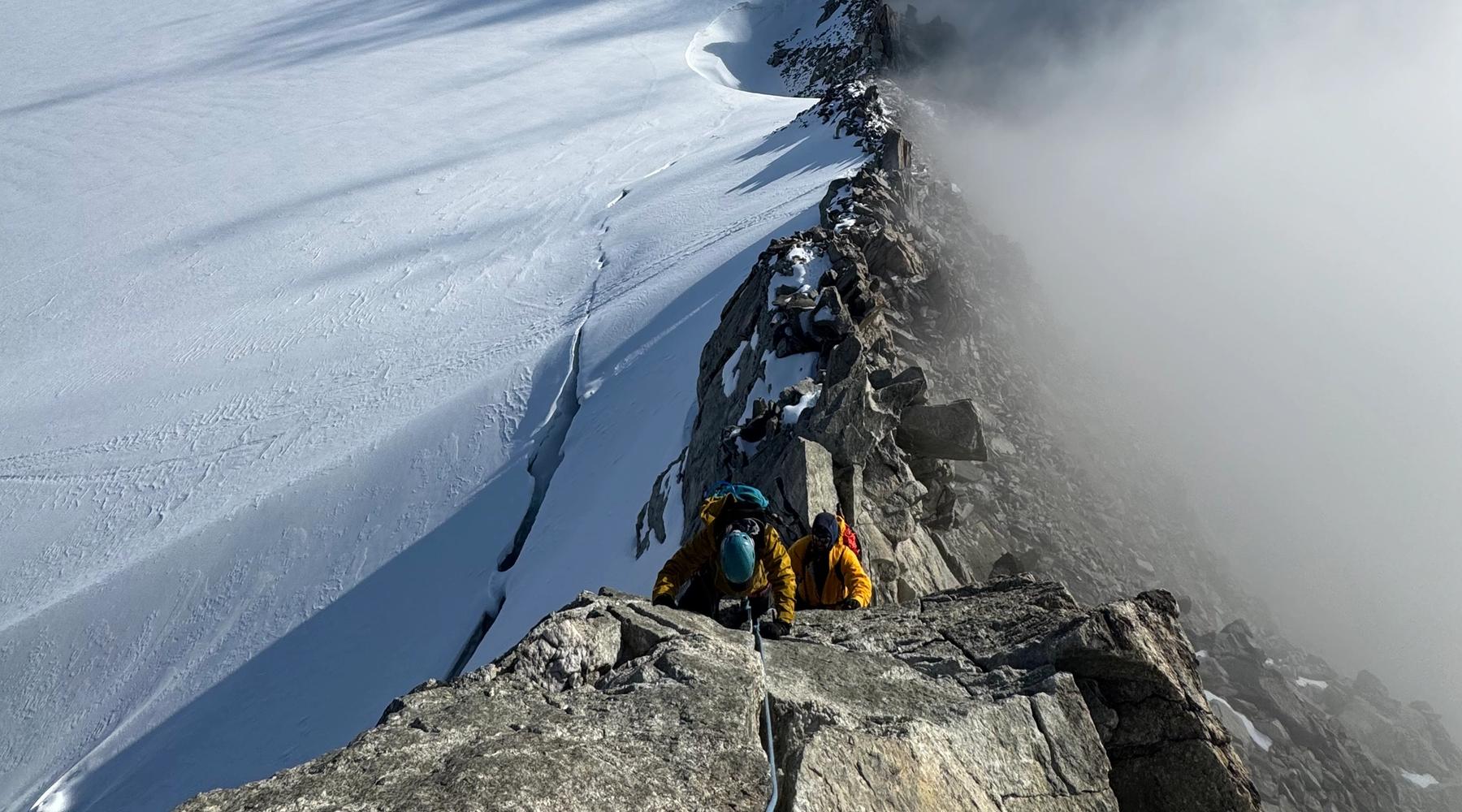Aiguille Marbrée - 3535m & Aiguille d'Entrevès - 3604m