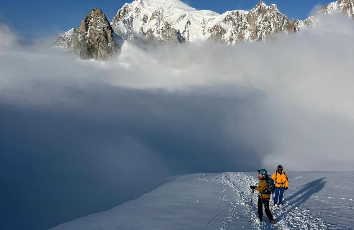 Aiguille Marbrée - 3535m & Aiguille d'Entrevès - 3604m