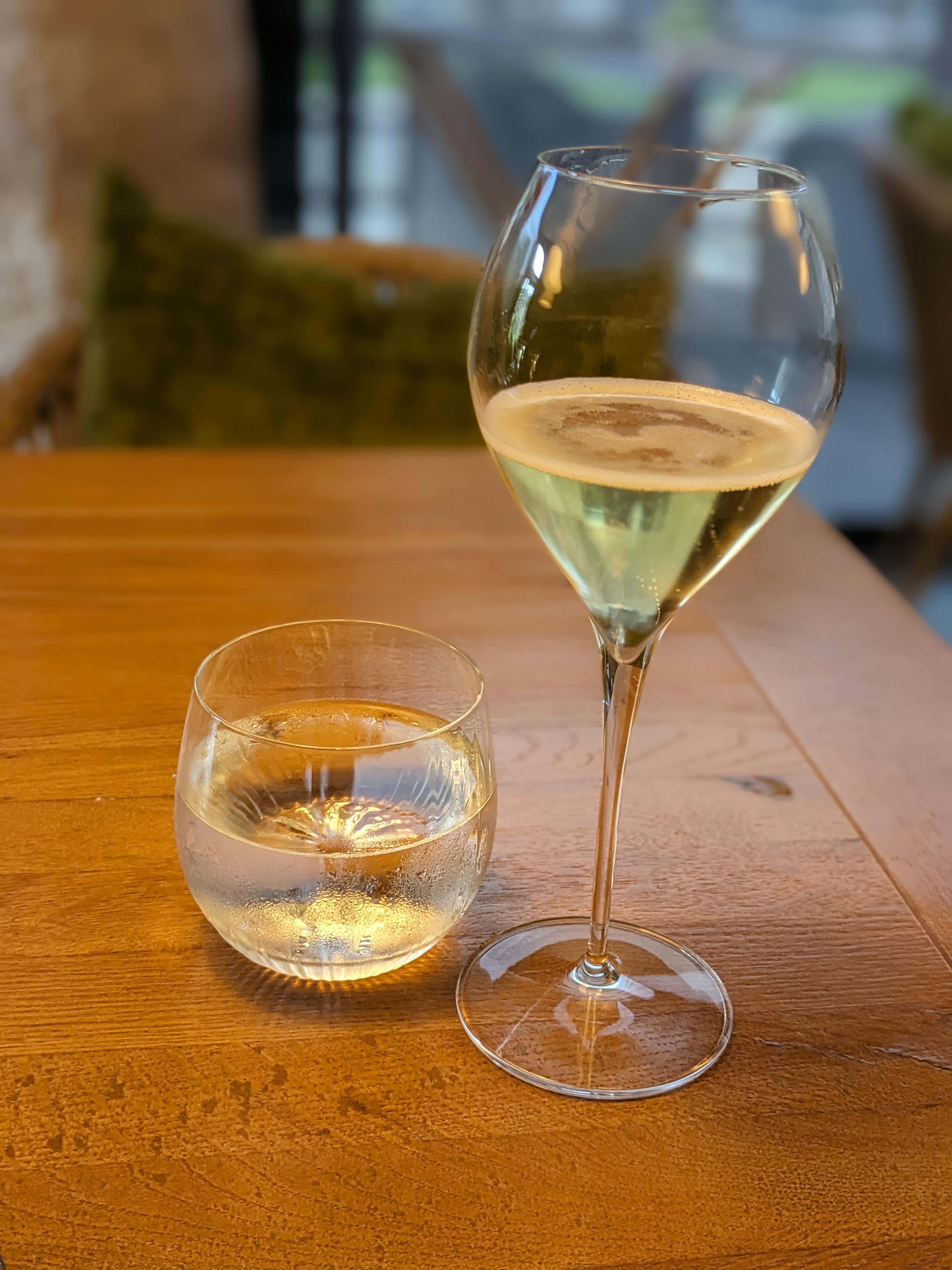 Welcome aperitif at Platán Gourmet