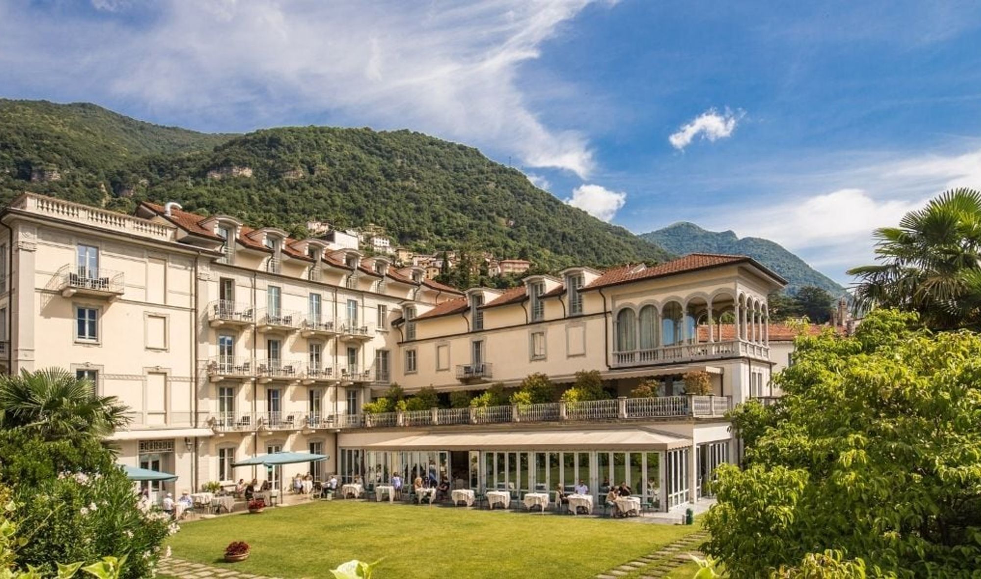 Raffles Lake Como