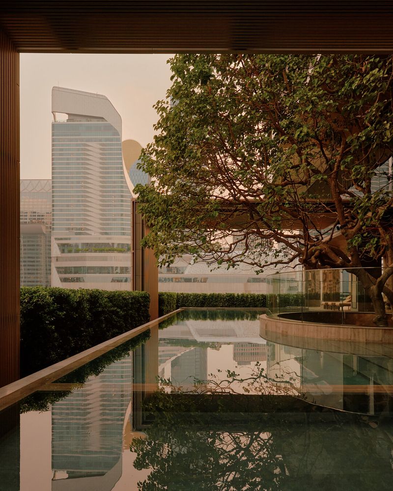 aman nai lert bangkok official 7