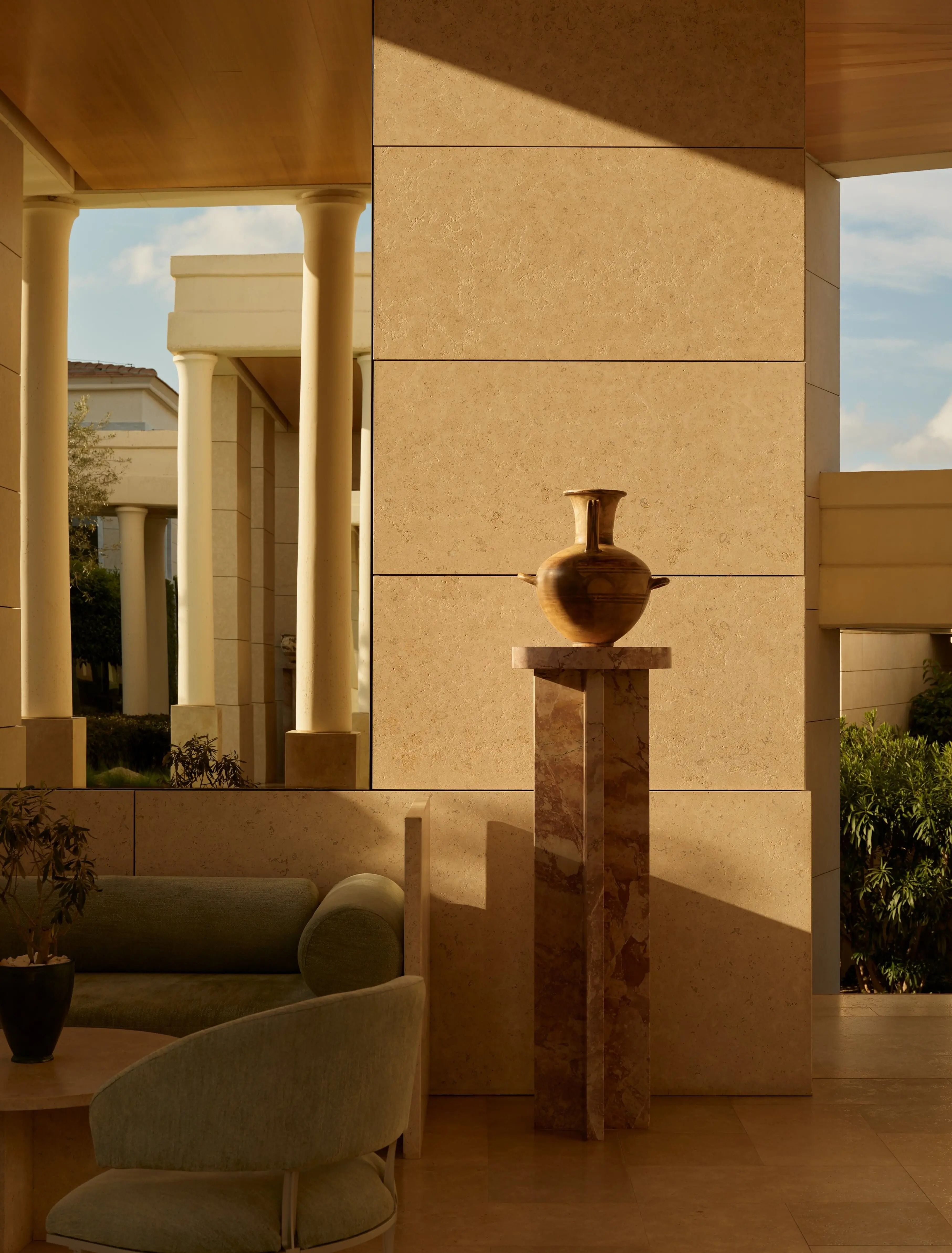 Amanzoe — the setting