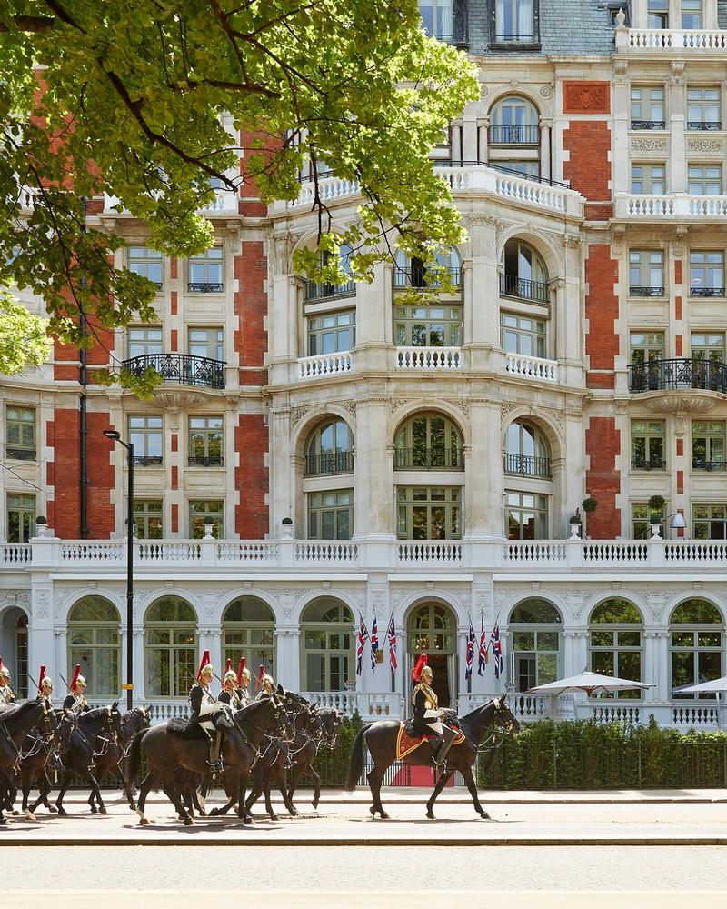 Knightsbridge facade of Mandarin Oriental Hyde Park, London
