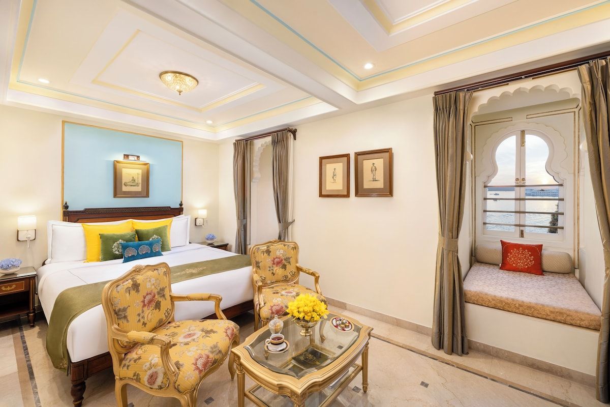 taj fateh prakash palace udaipur web 2