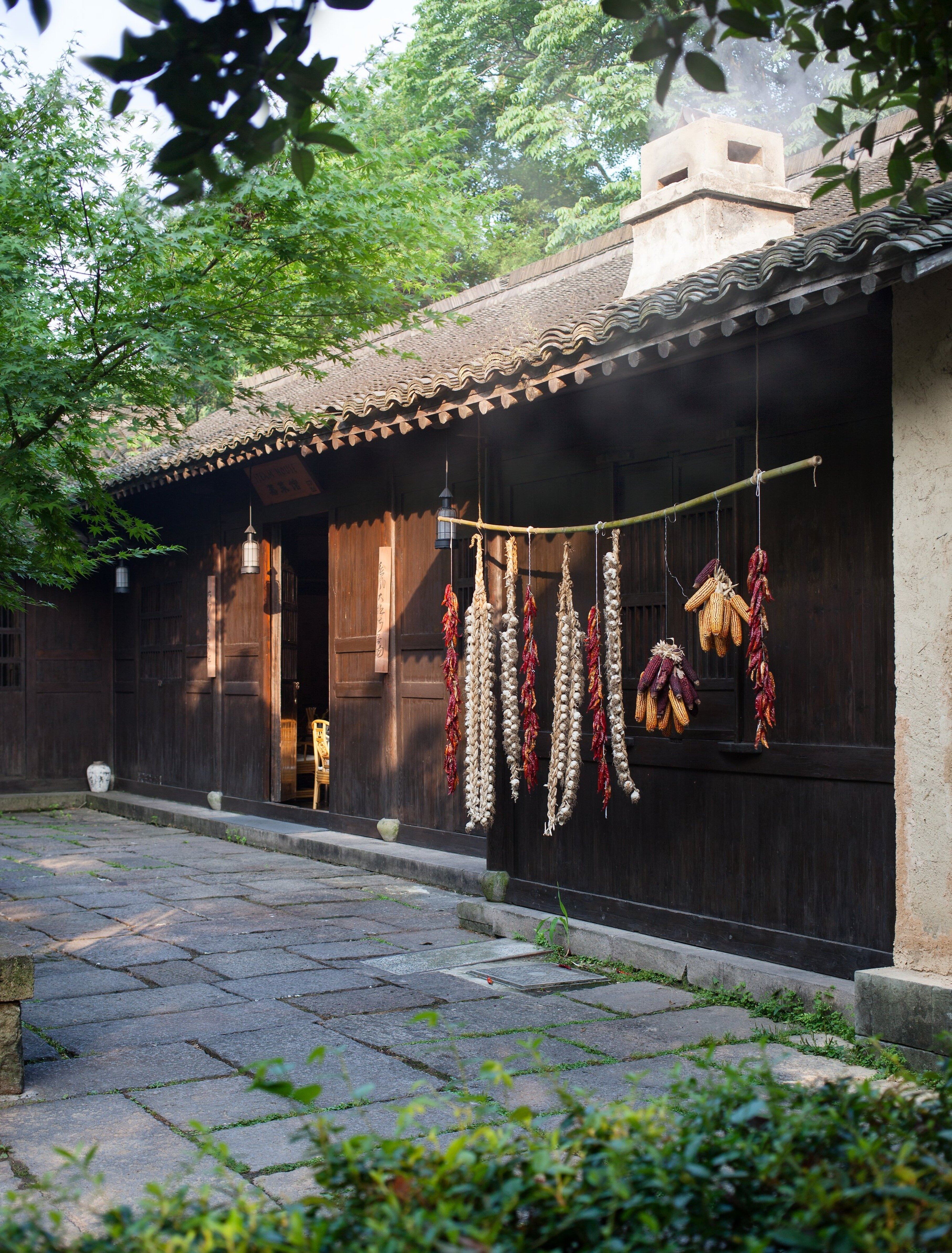 Amanfayun — dining