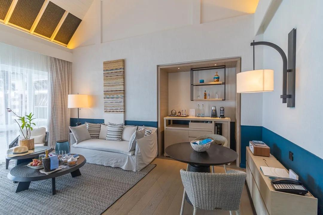 four seasons landaa giraavaru web 4