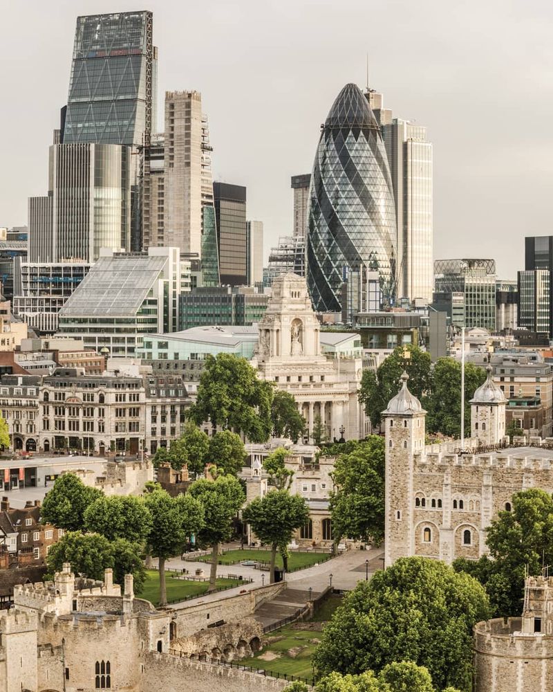 four seasons london ten trinity square official 1