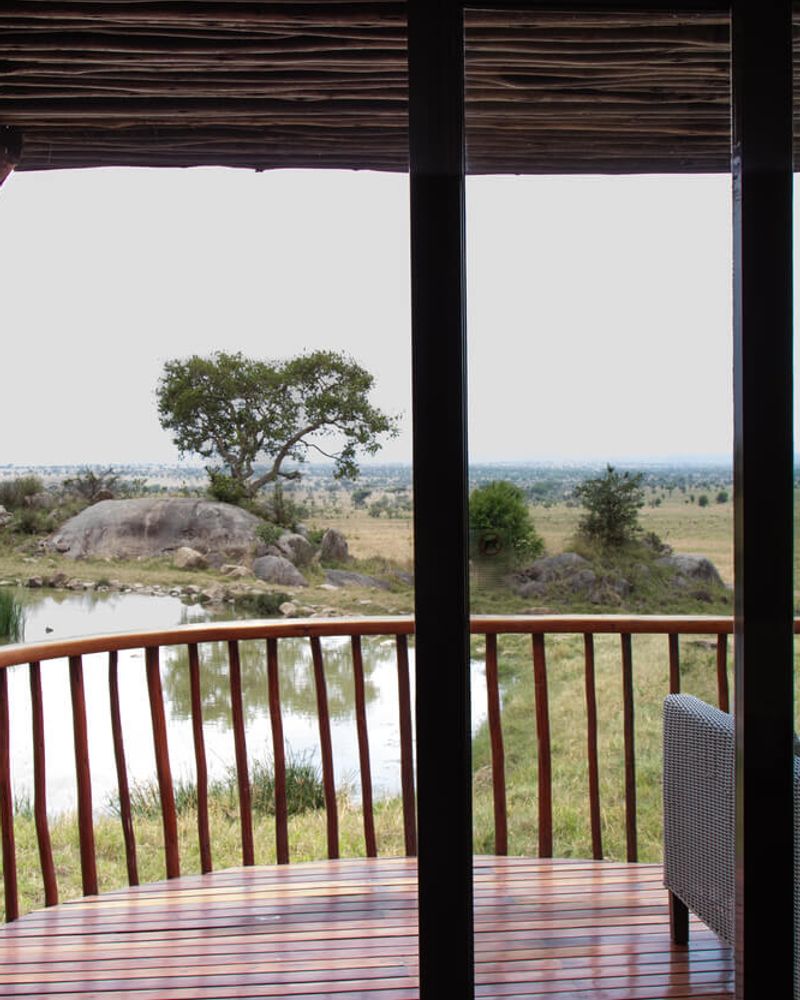 four seasons safari lodge serengeti web 7