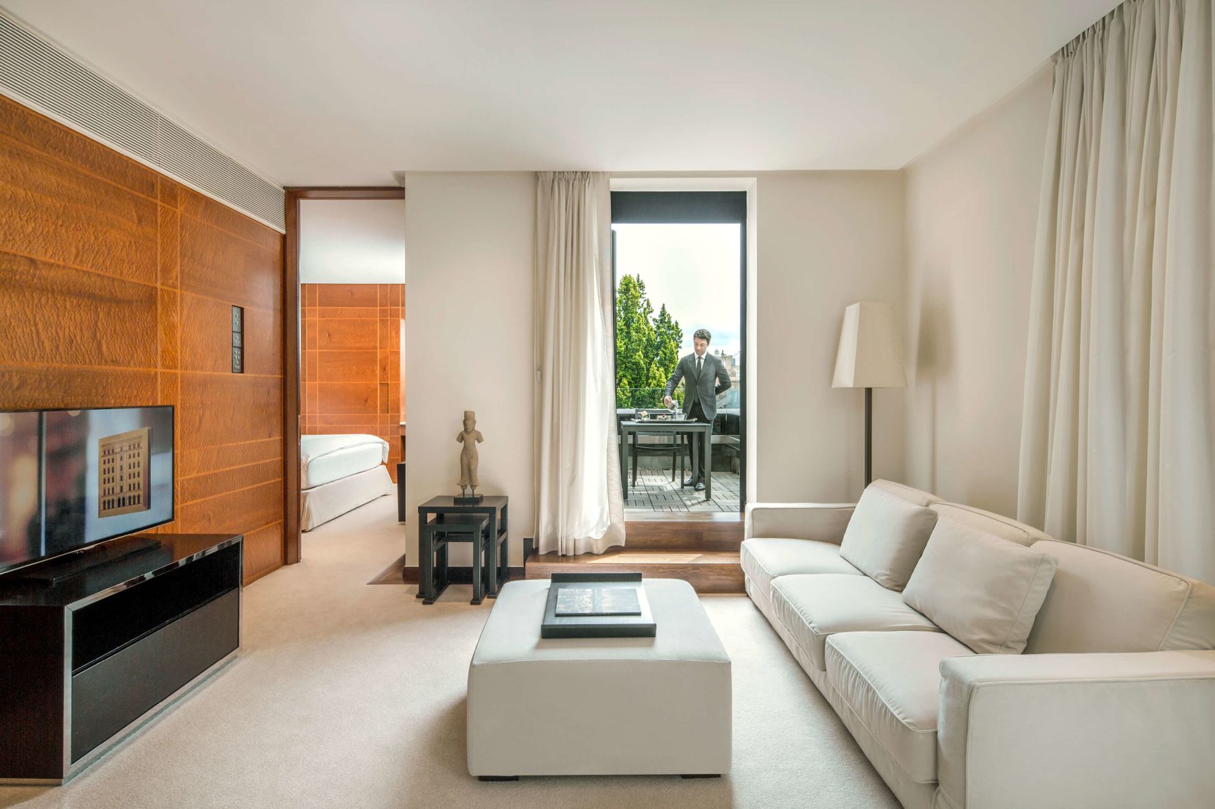 como the halkin official 3