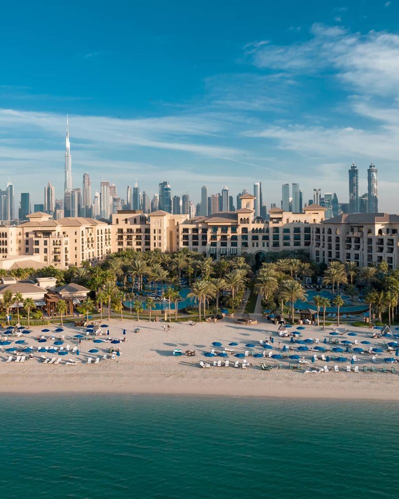 four seasons dubai difc official 1