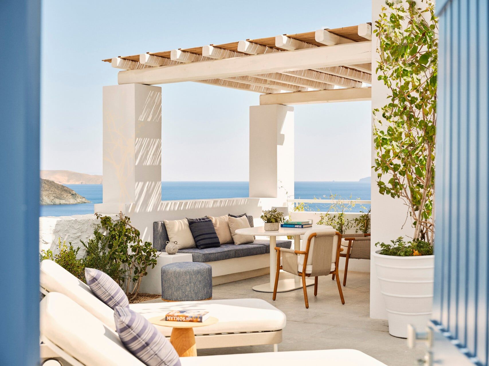 Four Seasons Hotel Mykonos — first look 3
