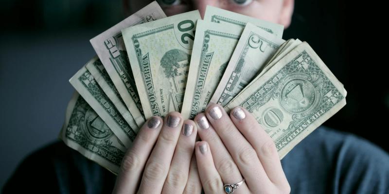 How to Make Money When Your Crypto Portfolio is Losing Money