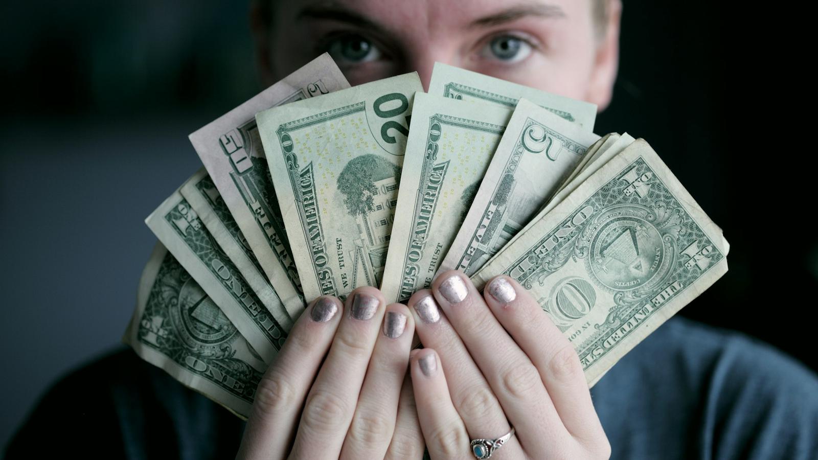 How to Make Money When Your Crypto Portfolio is Losing Money