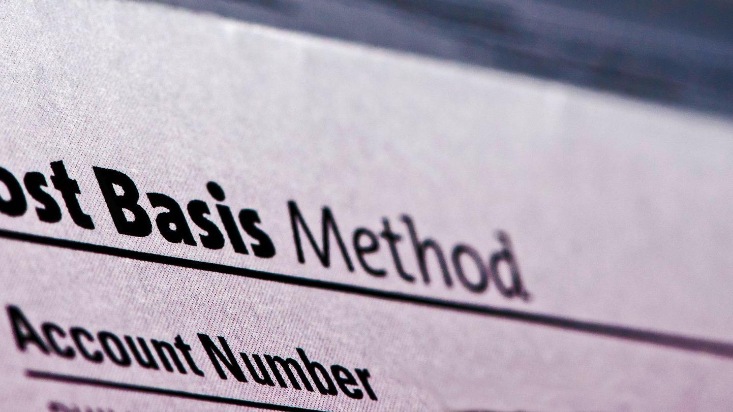 Ways to Lower Your Crypto Tax Bill: Which Cost Basis Method is Best?