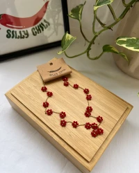 Red Daisies Necklace - view 1