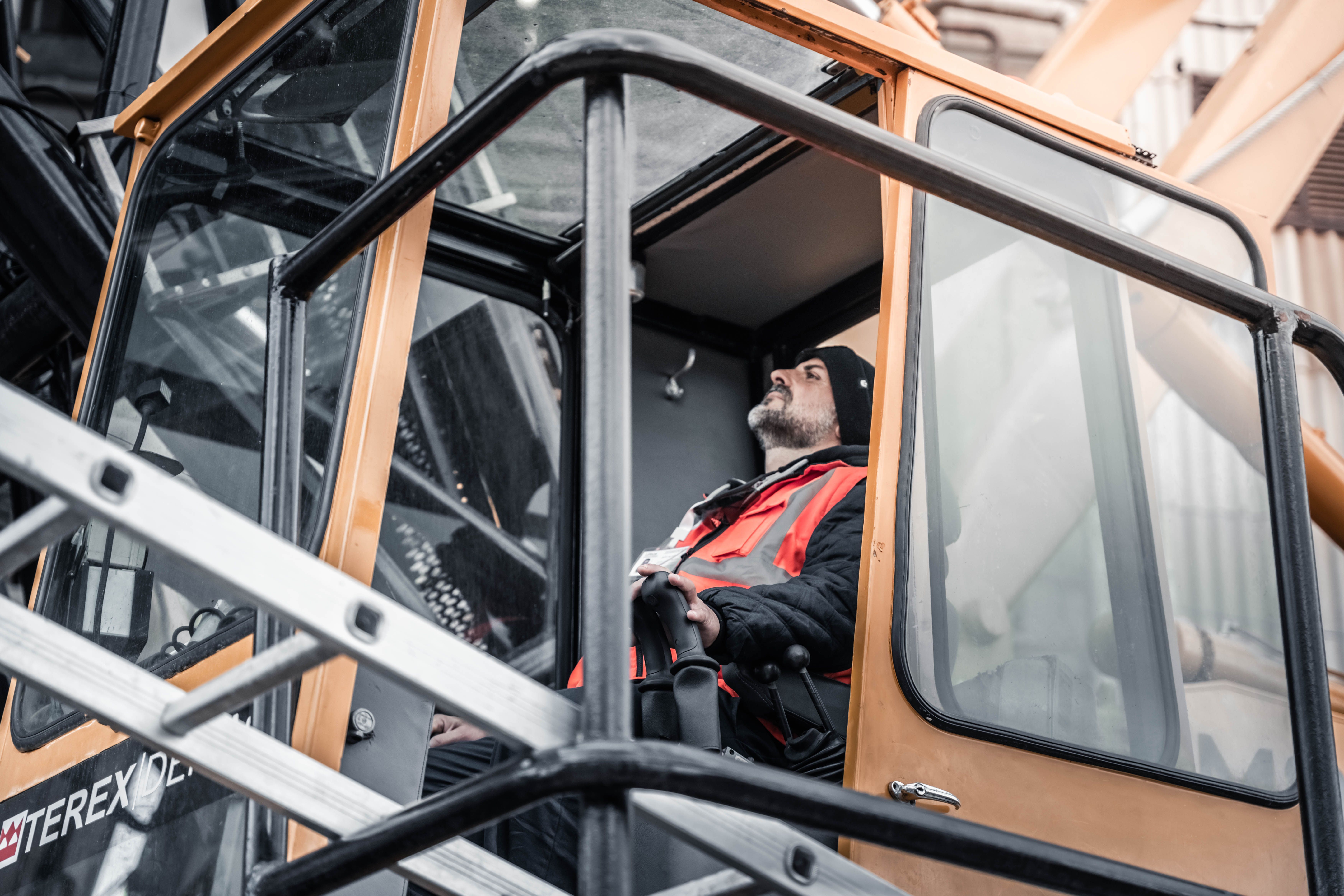 Crane Operator