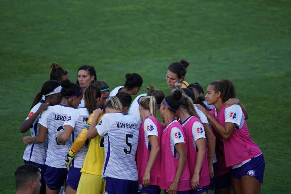 womens soccer team housing