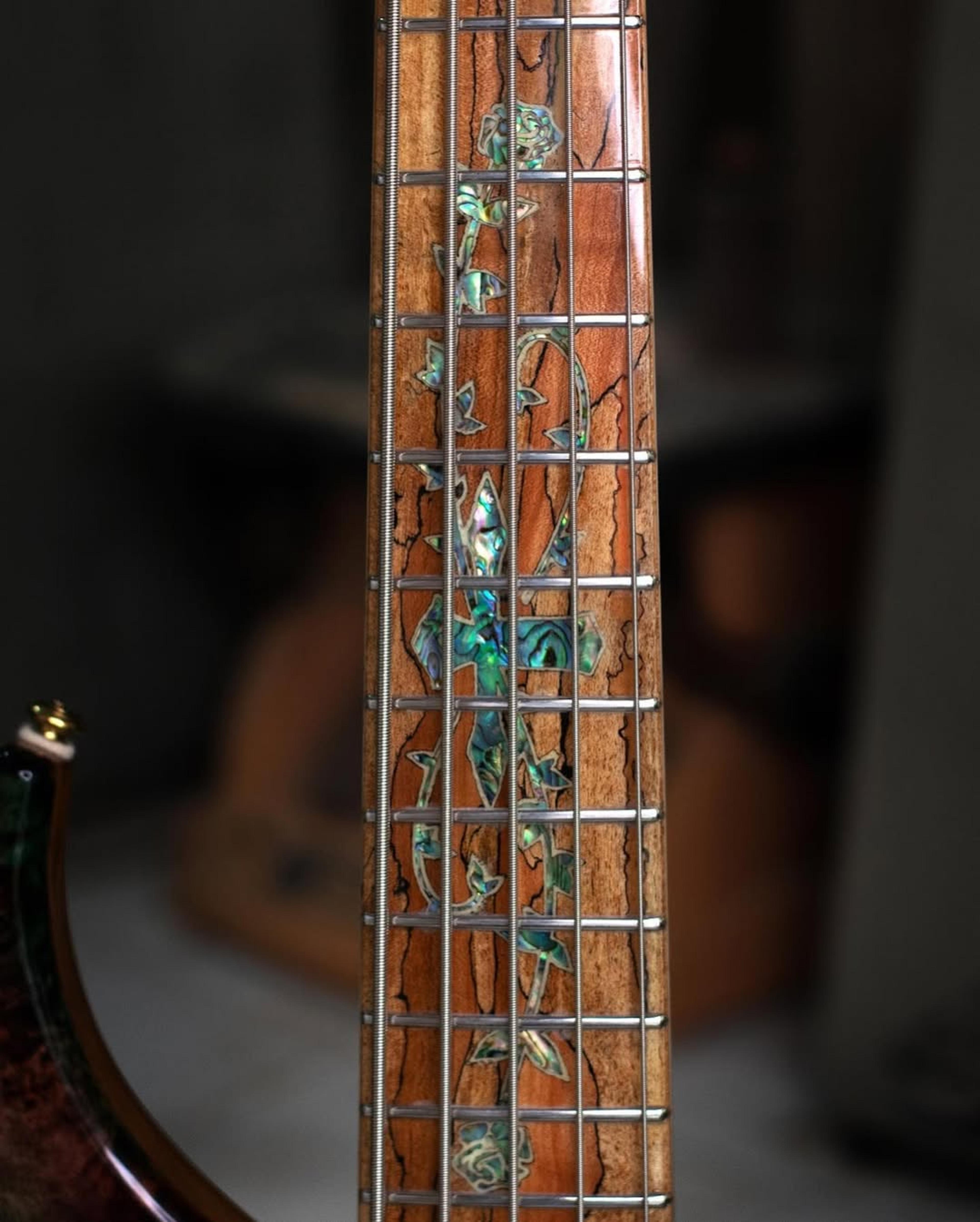 Front detail fretboard view of the ODIENG Viper 5 string bass