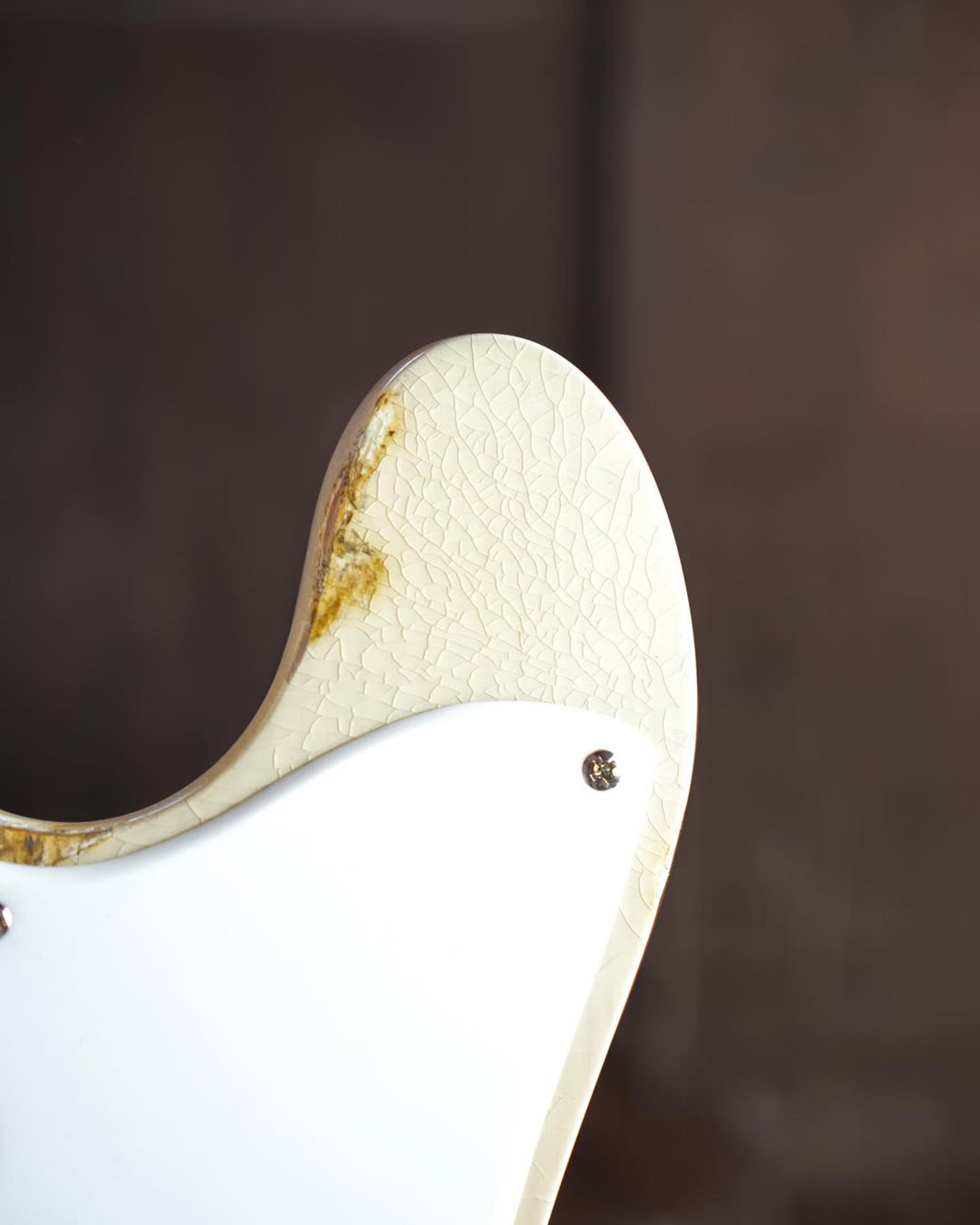 Front detail Body view of the ODIENG Parama Guitar Aged Cream Relic 6 string Guitar