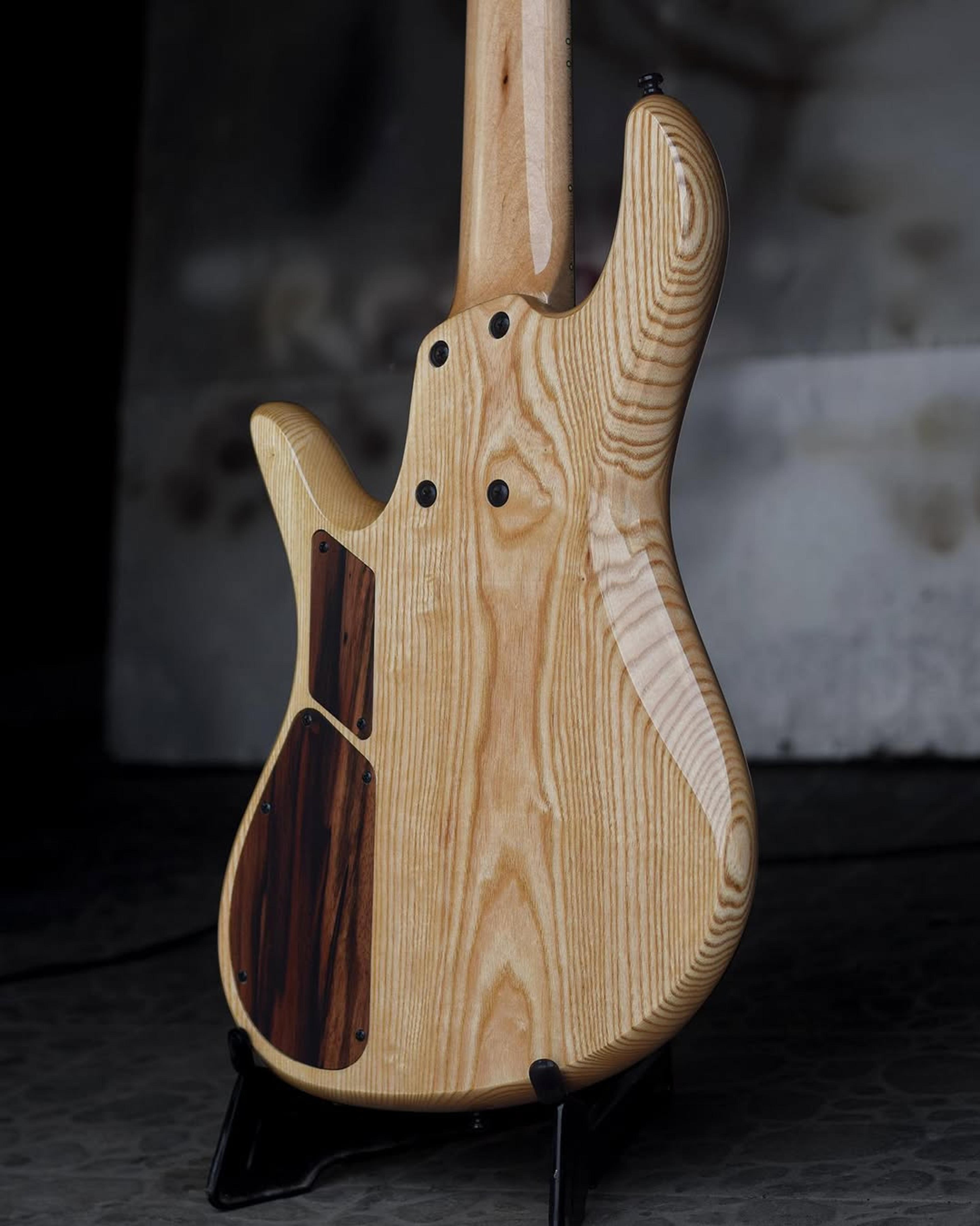 Back body view of the ODIENG Series Corvette 5 string bass