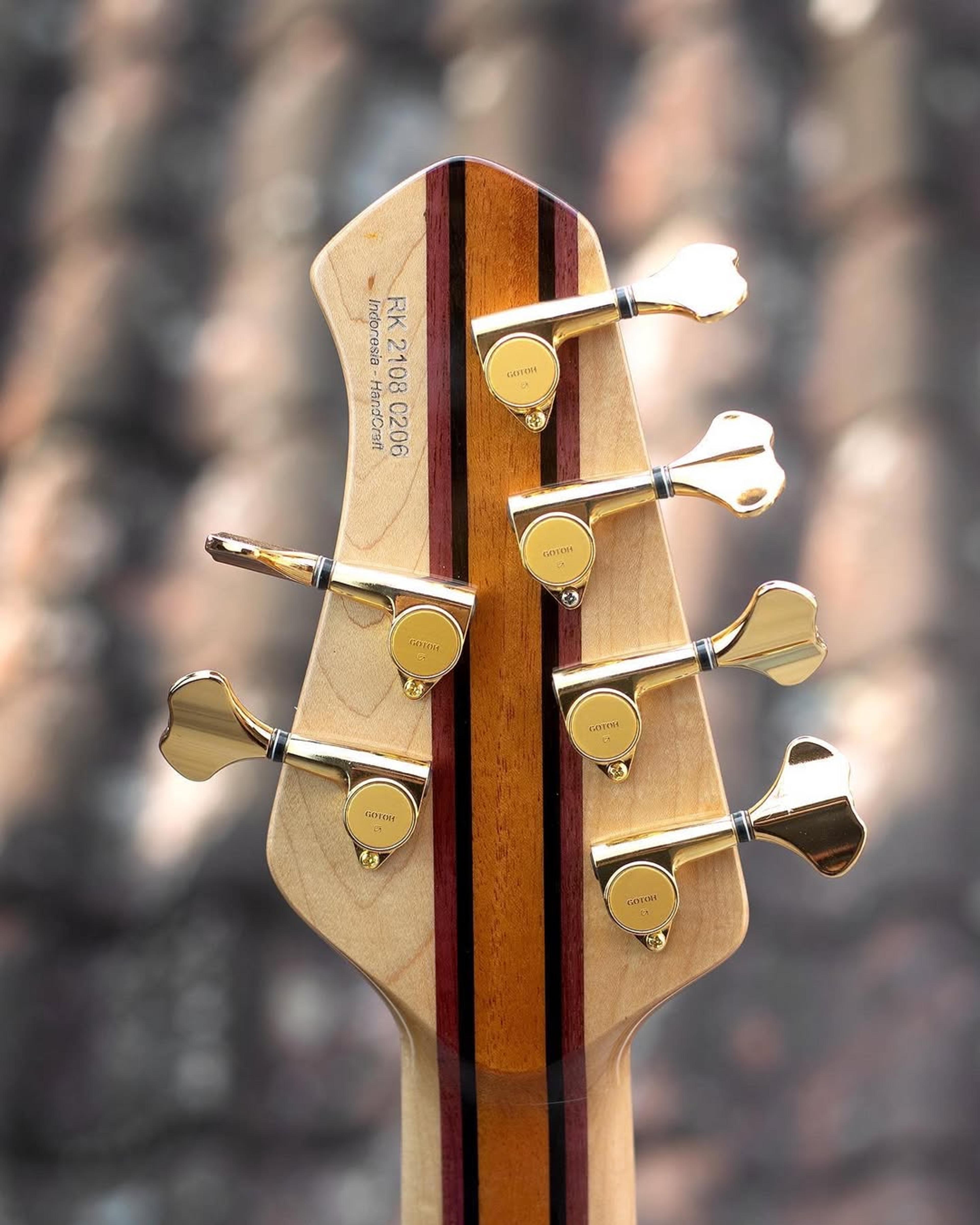 Back Headstock view of the ODIENG Nebula 6 string bass