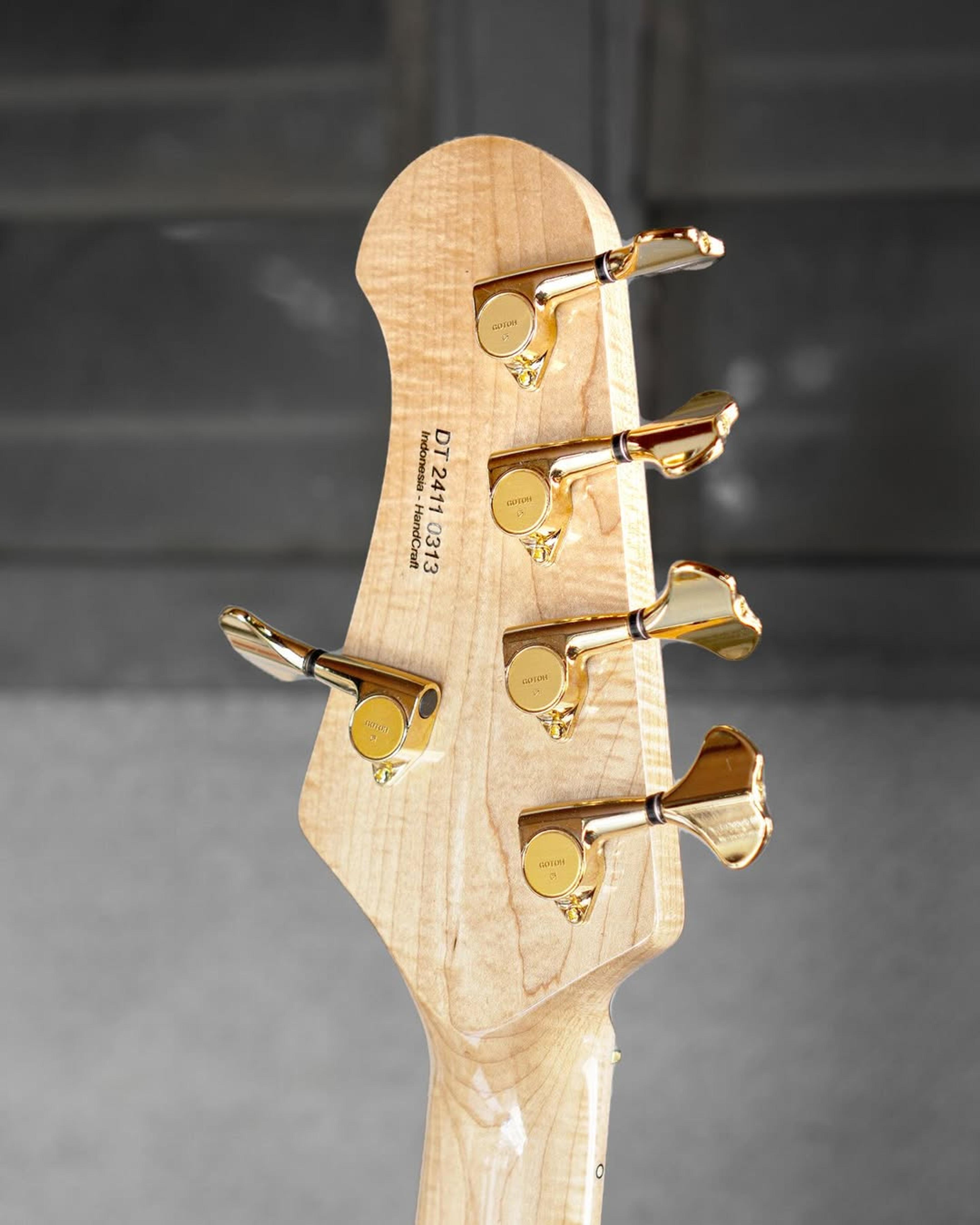 Back Headstock view of the ODIENG Viper 5 string bass