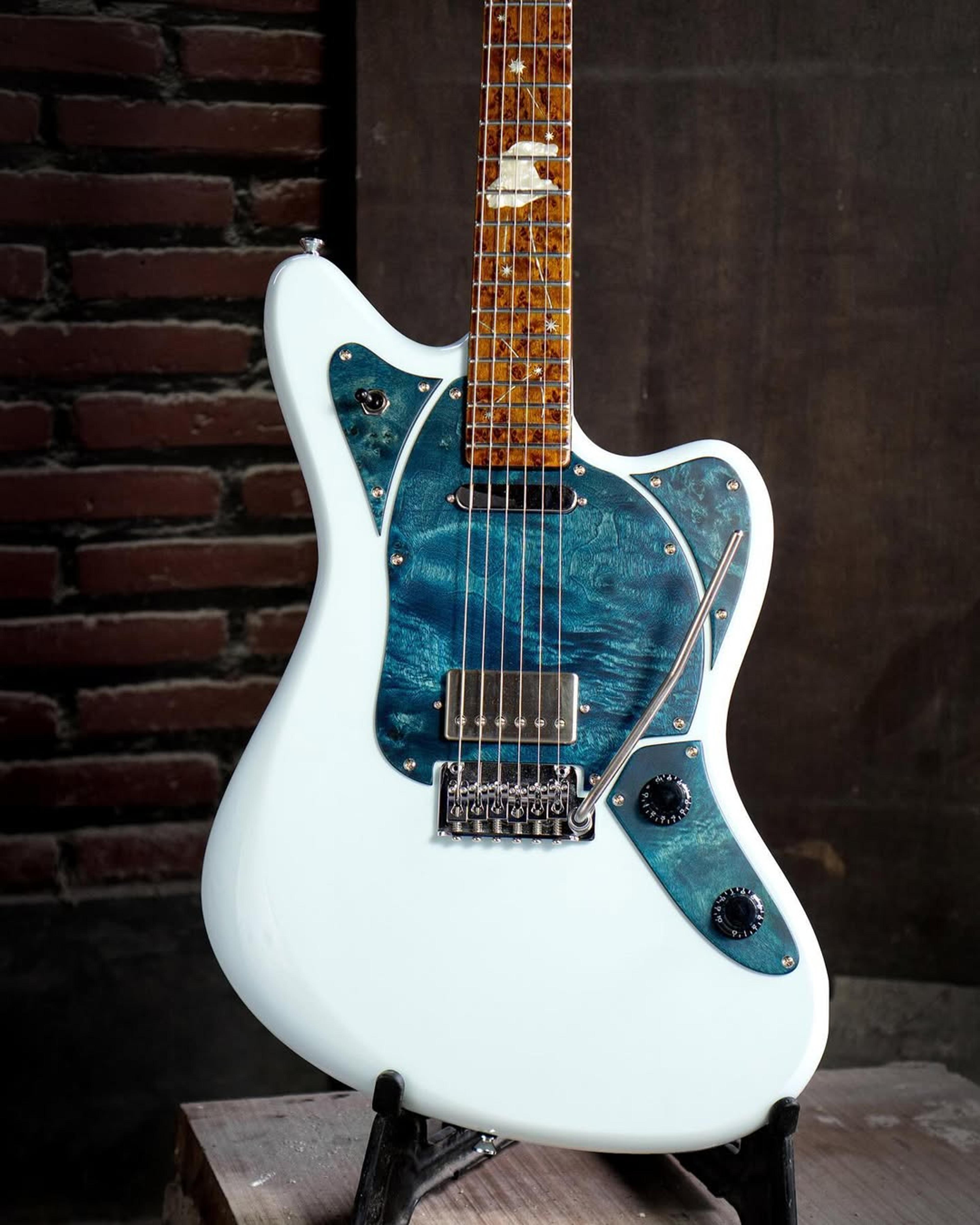 Front body view of the ODIENG Baruna 6 string guitar