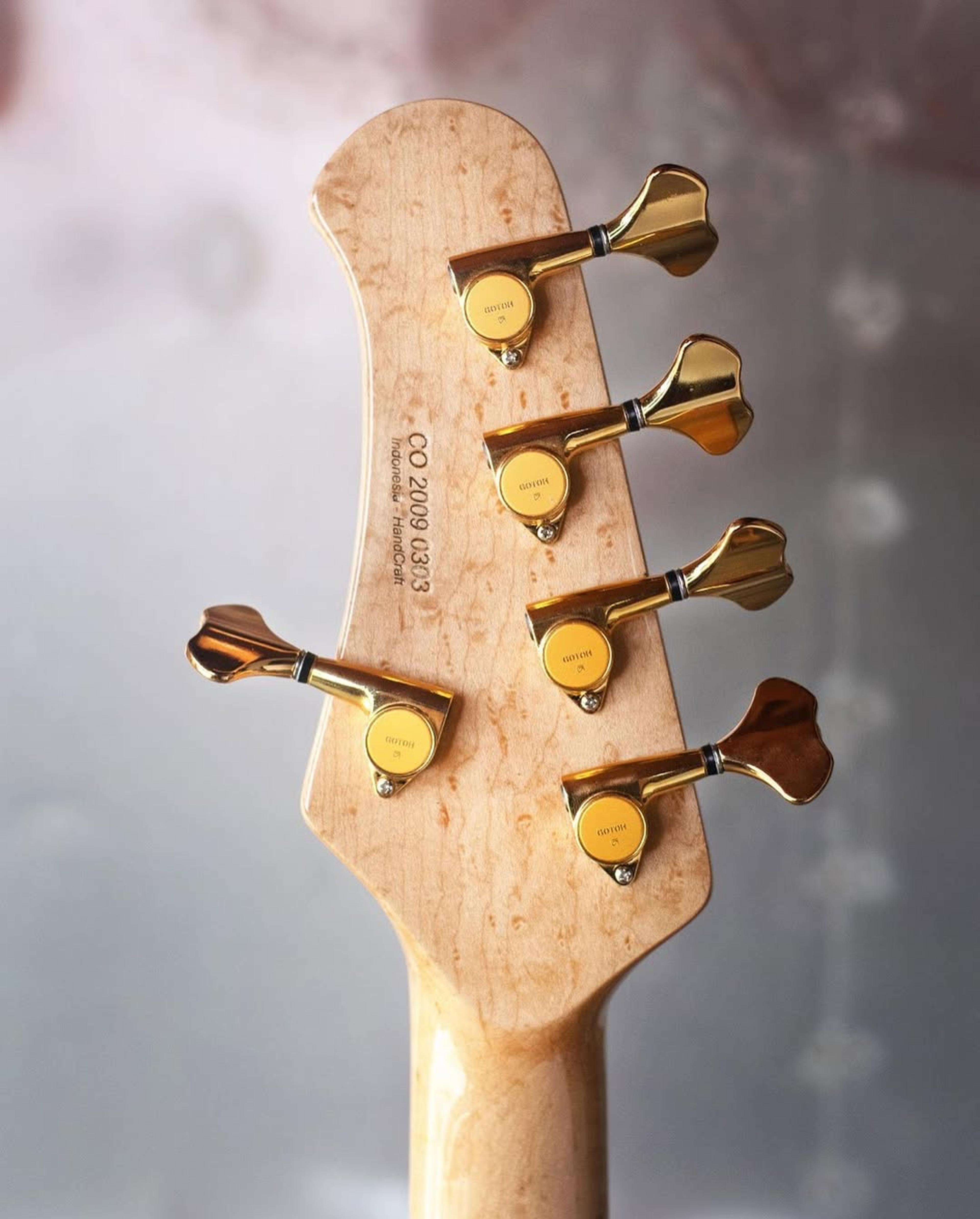 Back Headstock view of the ODIENG Viper 5 string bass