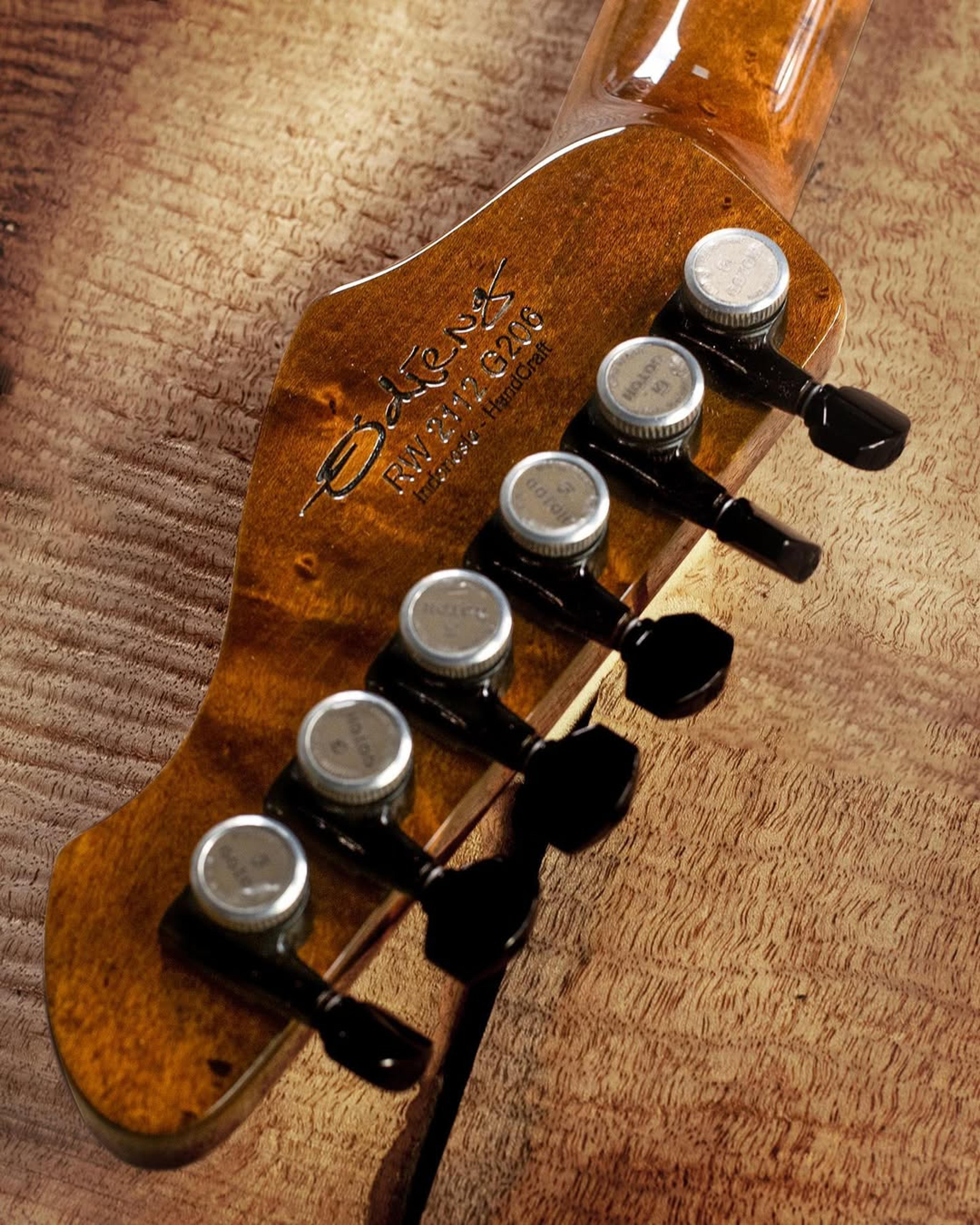 Back Headstock view of the Odieng RWS 6 string Guitar