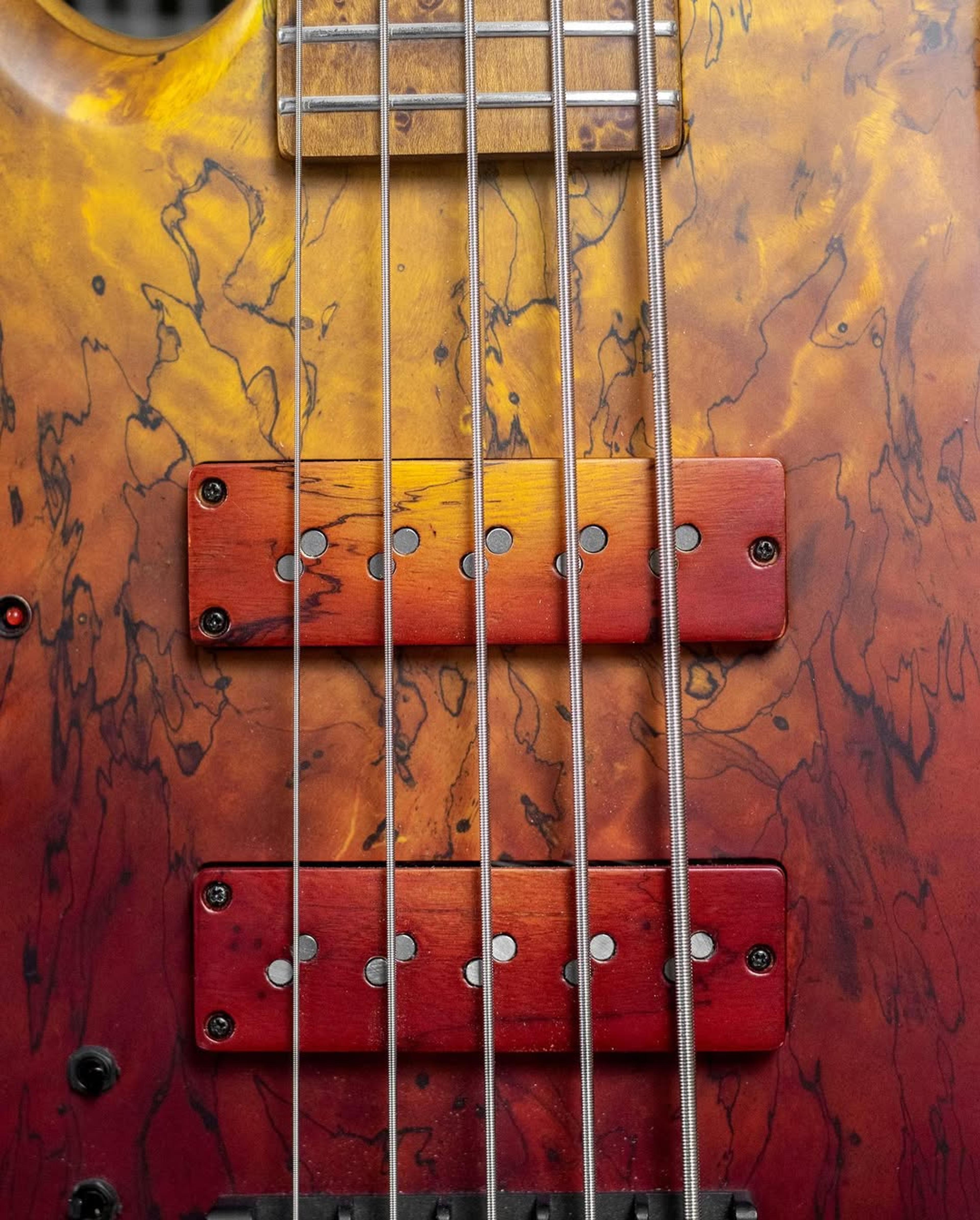 Front detail view of the ODIENG Corvette 5 string bass