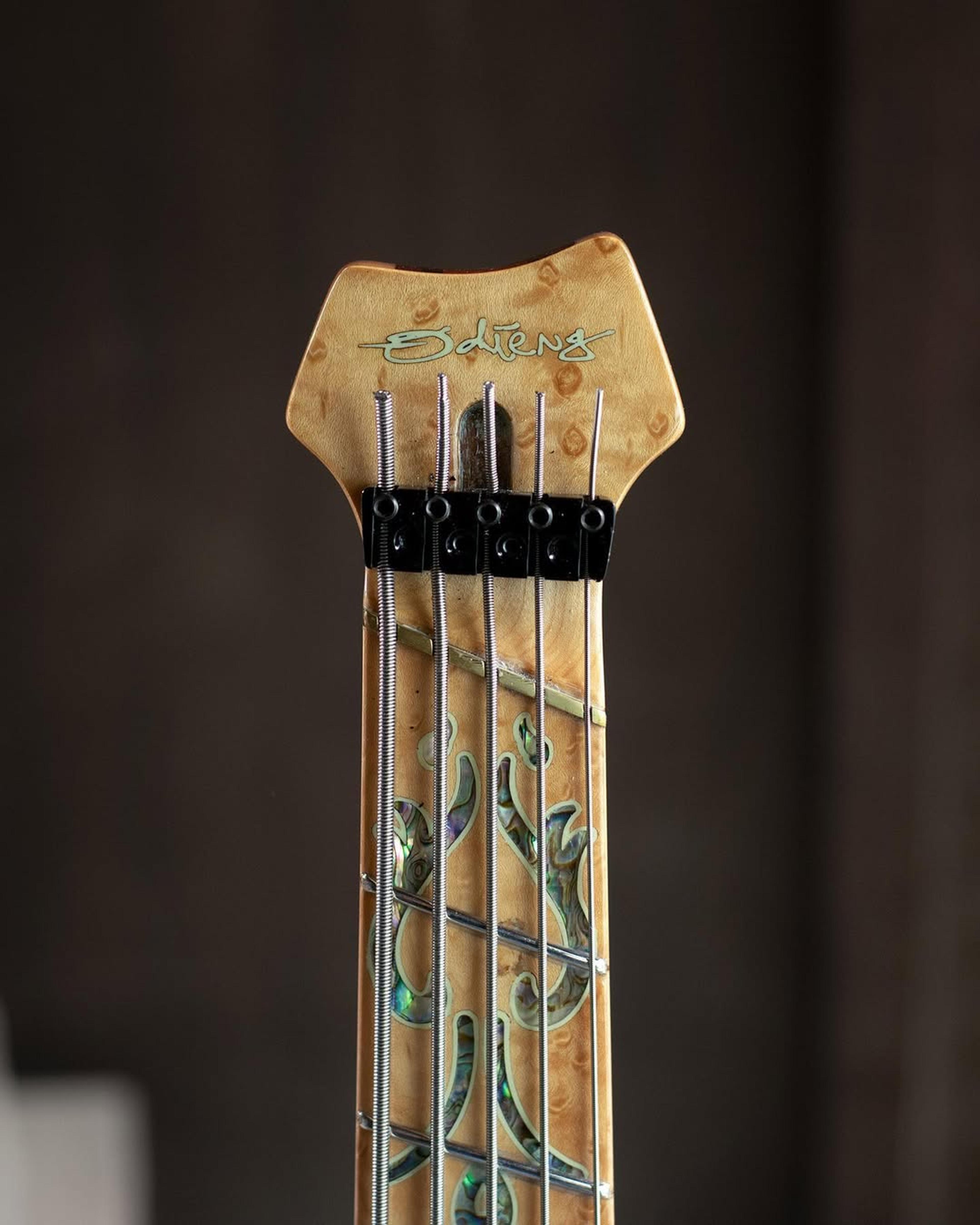 Front Headstock view of the ODIENG Orfeo Headless 5 string bass