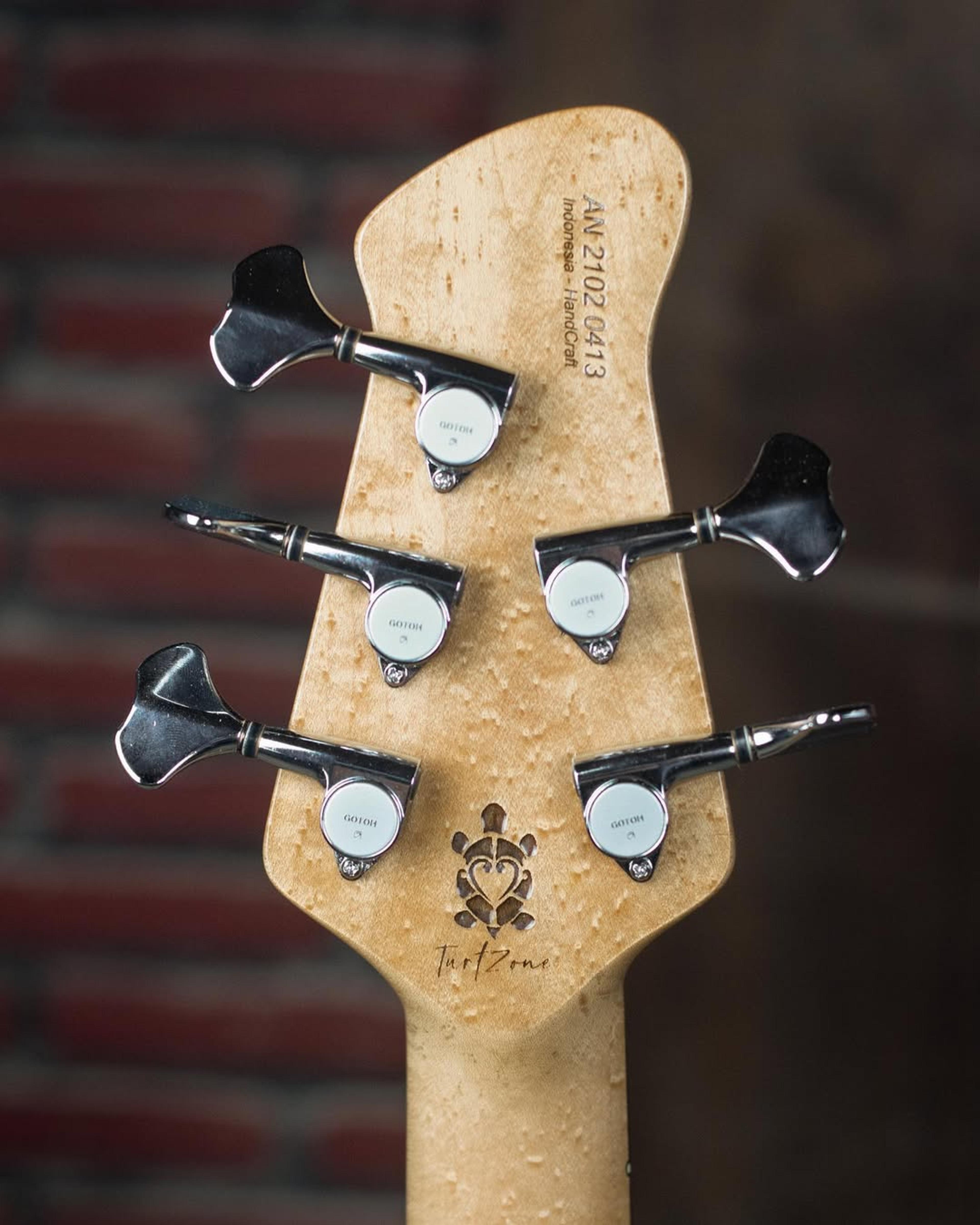 Back Headstock view of the ODIENG INZ 5 string bass