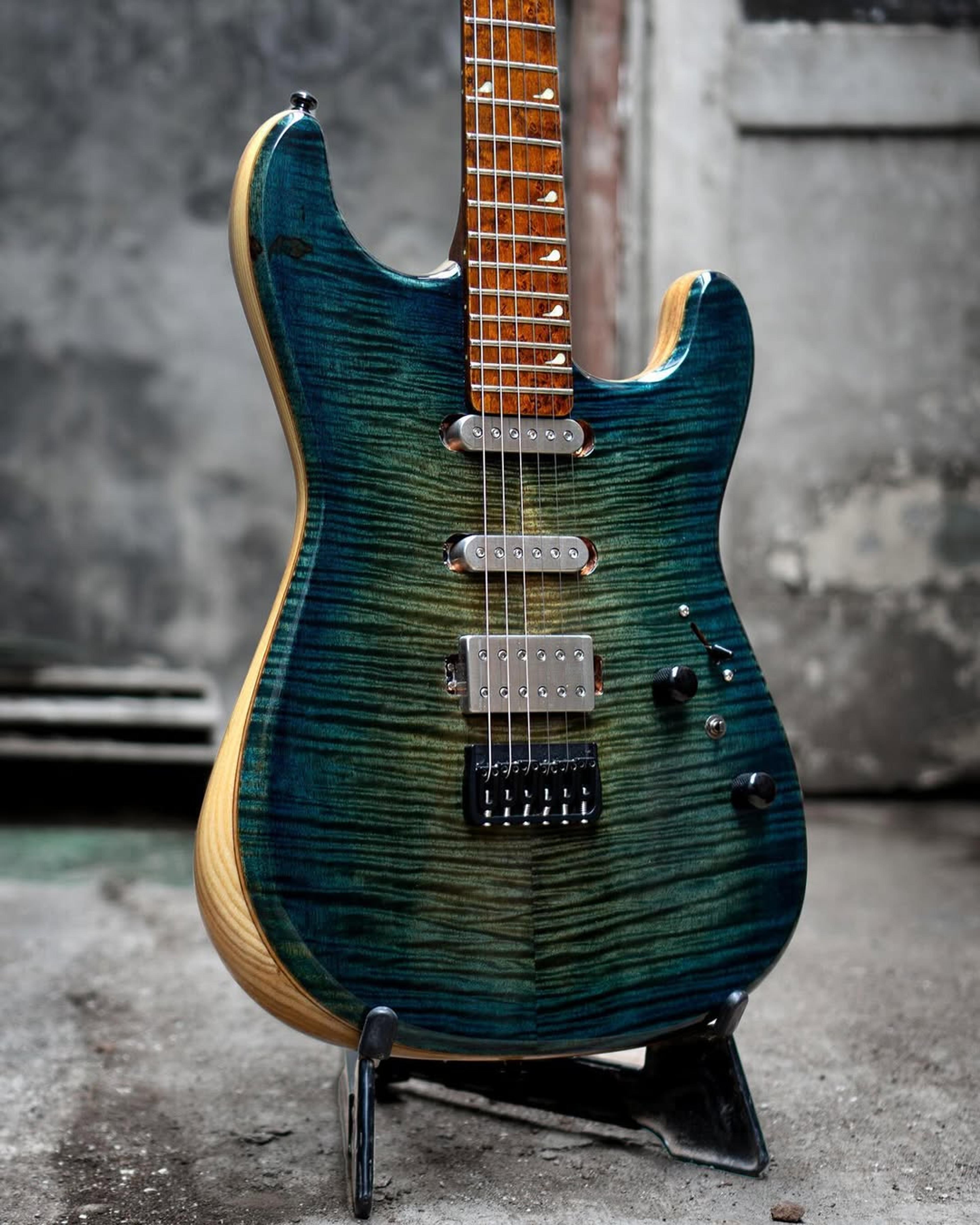 Front body view of the ODIENG EF Series 3 6 string Guitar