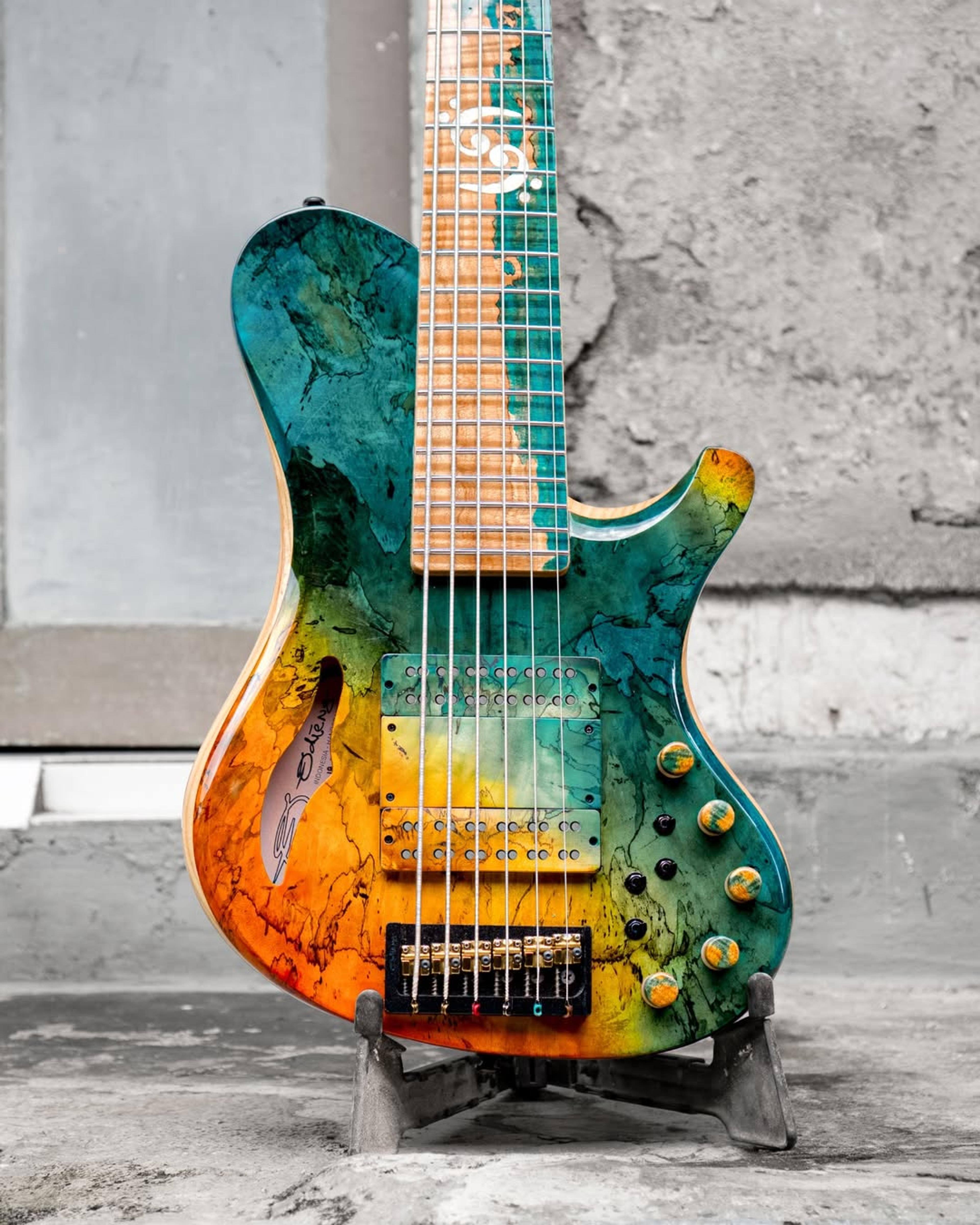 Front body view of the ODIENG XJB 6 string bass