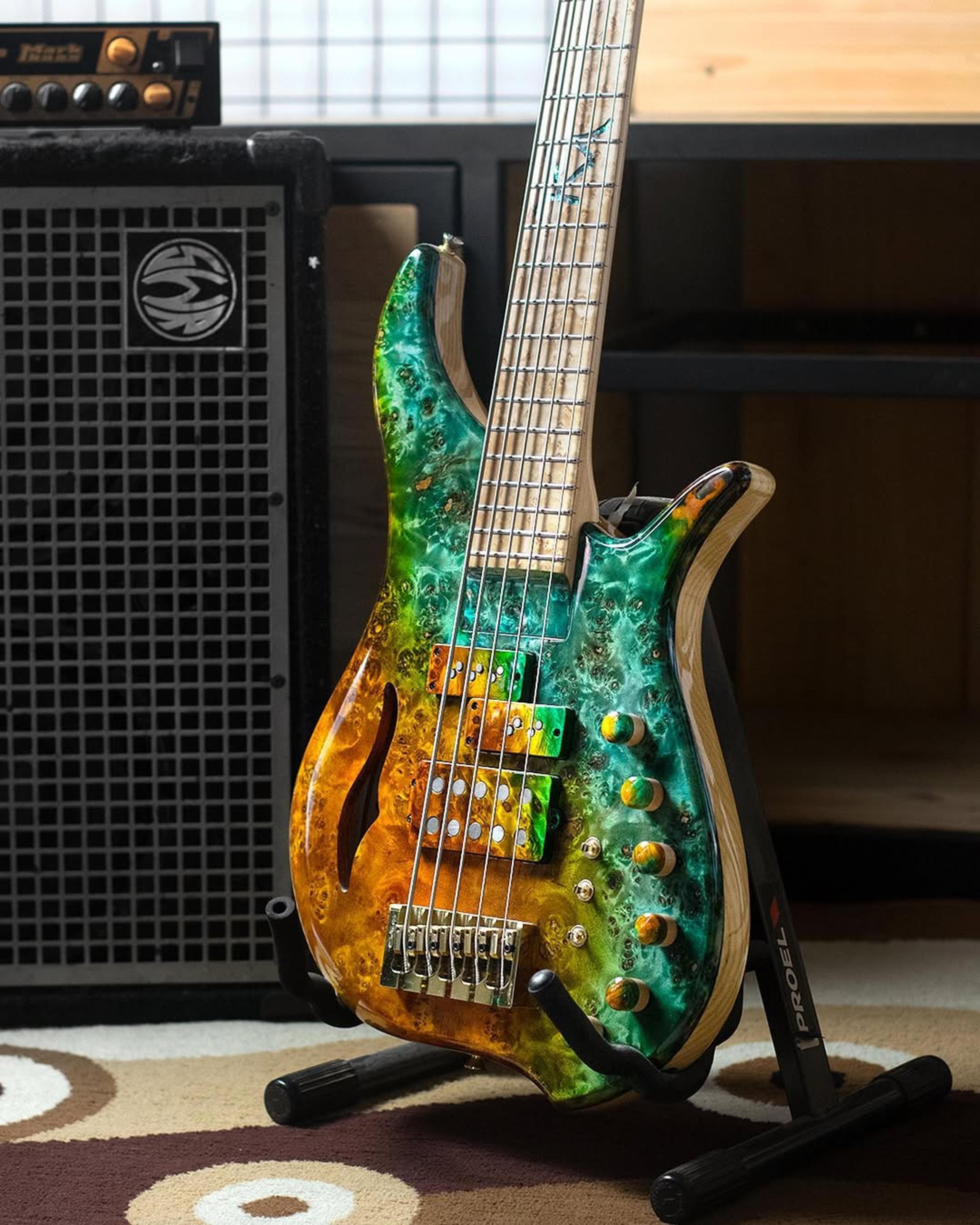 Side Body view of the ODIENG Viper 5 string bass