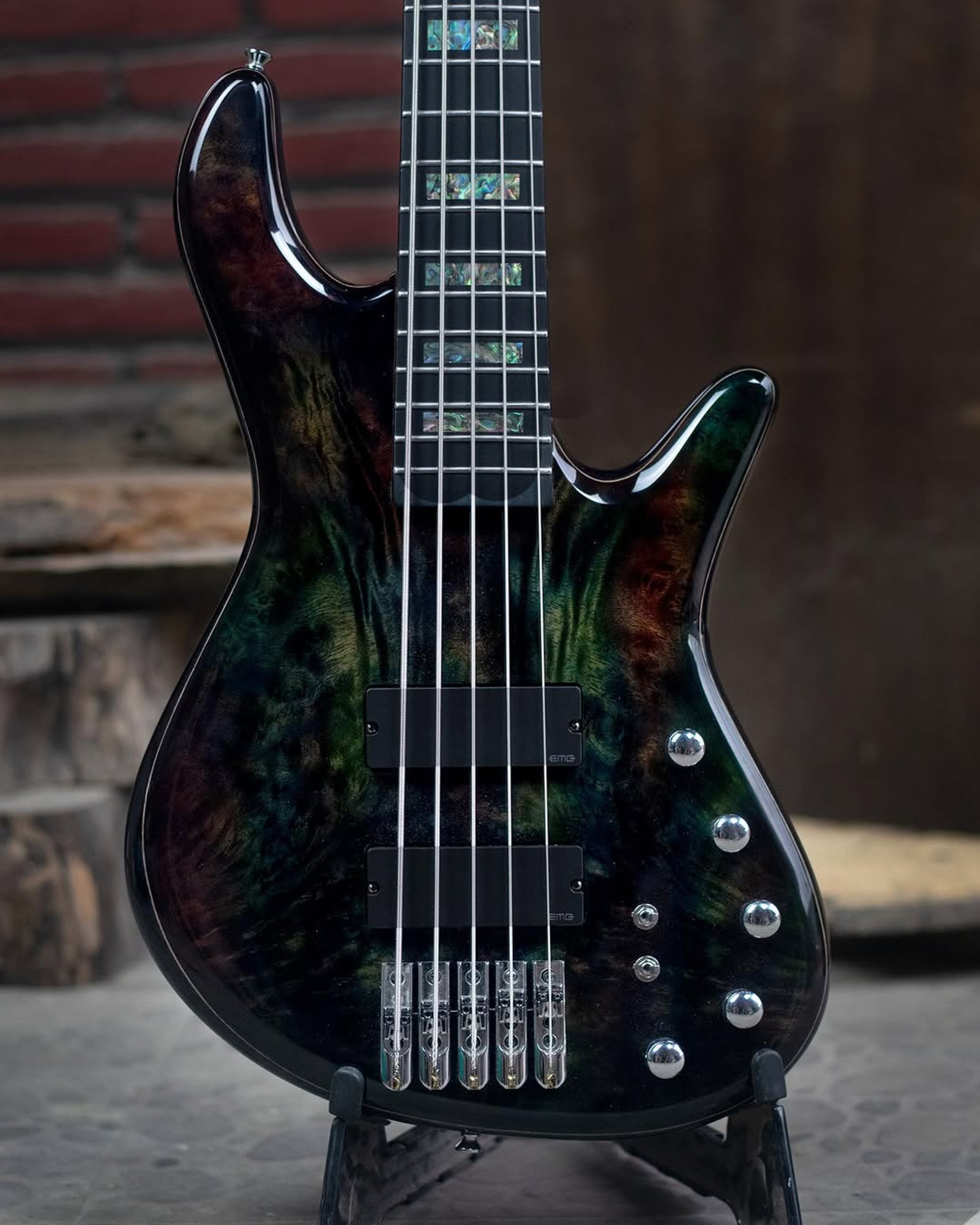 Front body view of the ODIENG INZ 5 string bass