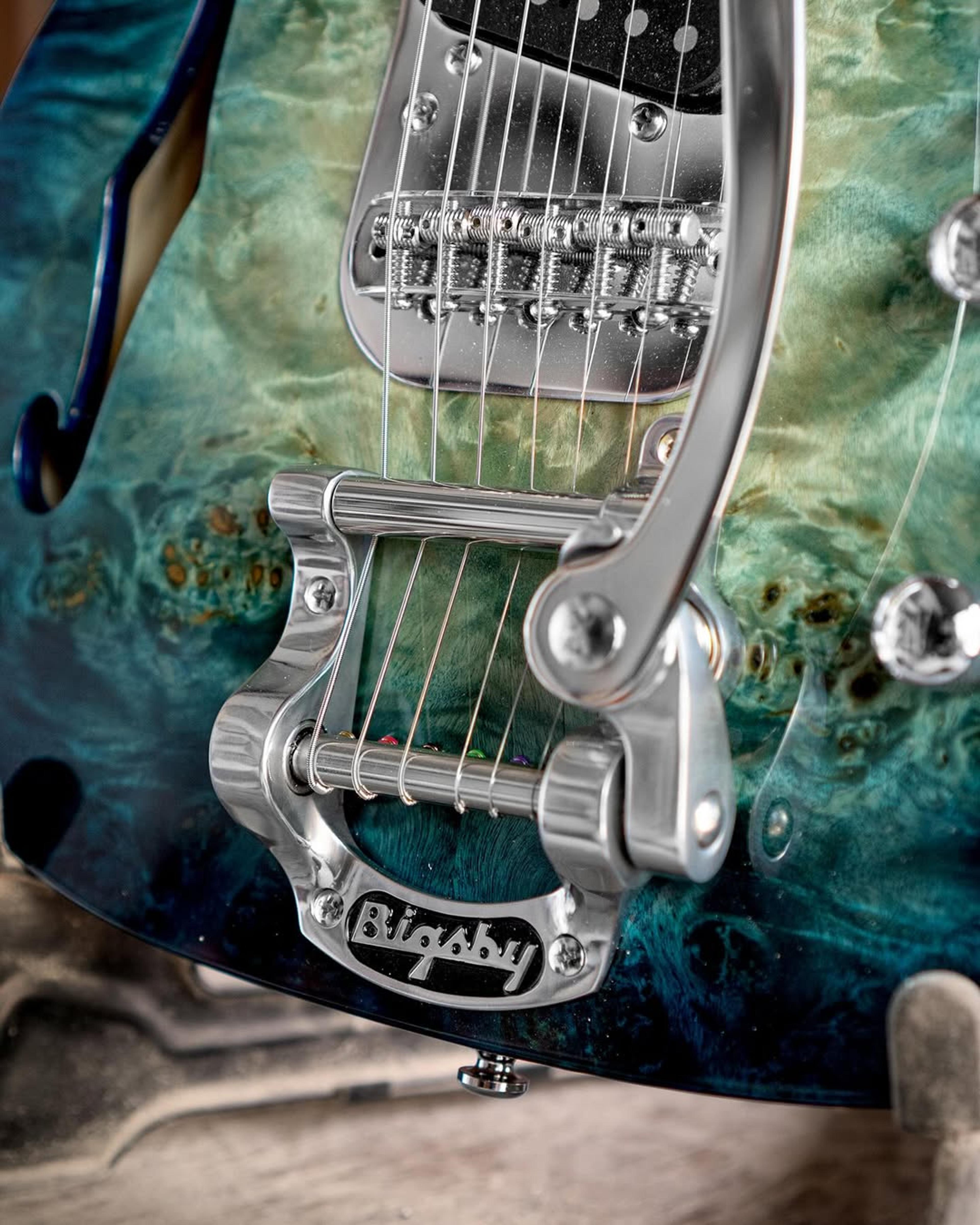 Front detail Body view of the ODIENG Parama Guitar 6 string Guitar
