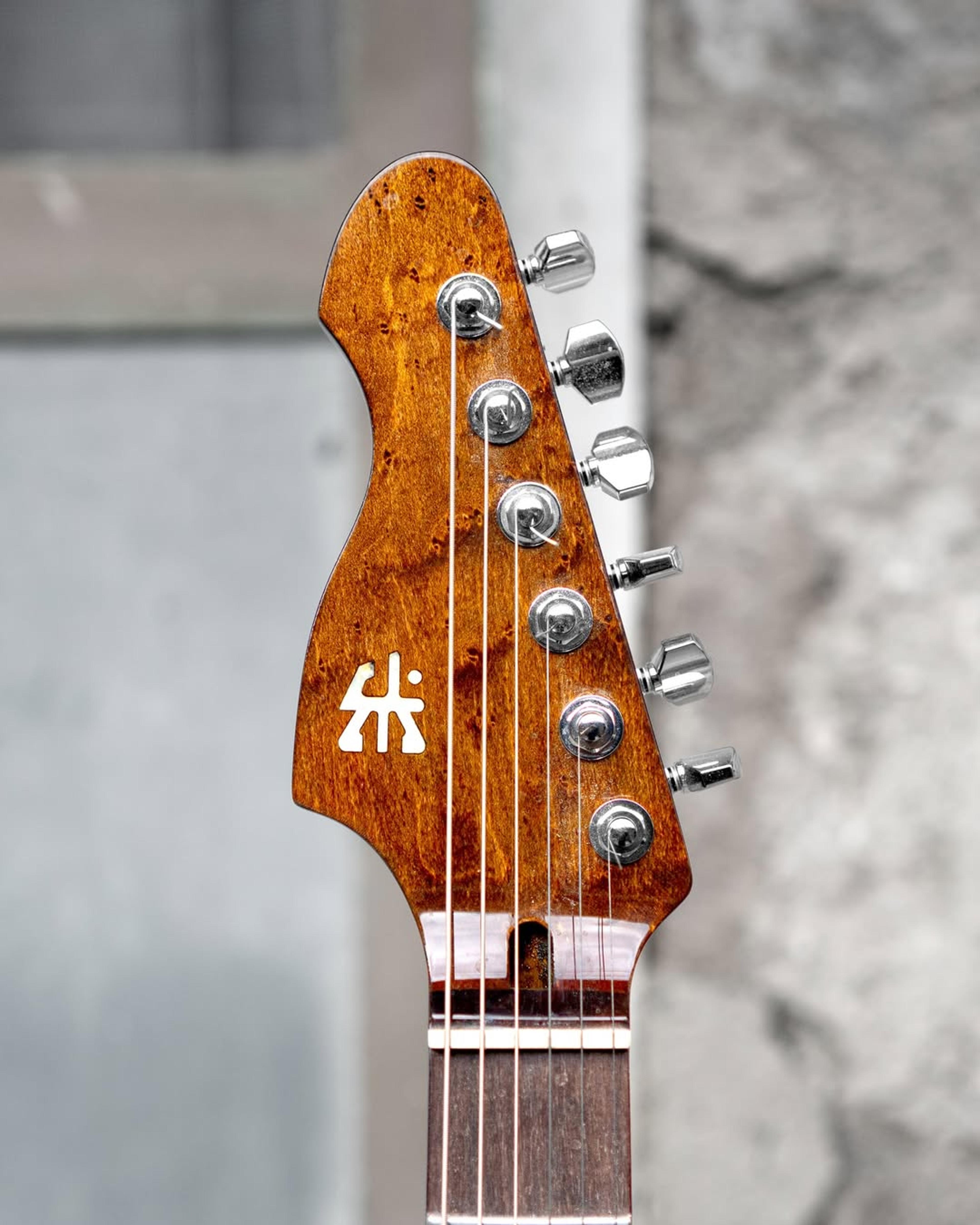 Front Headstock view of the EF UIZART 6 string guitar