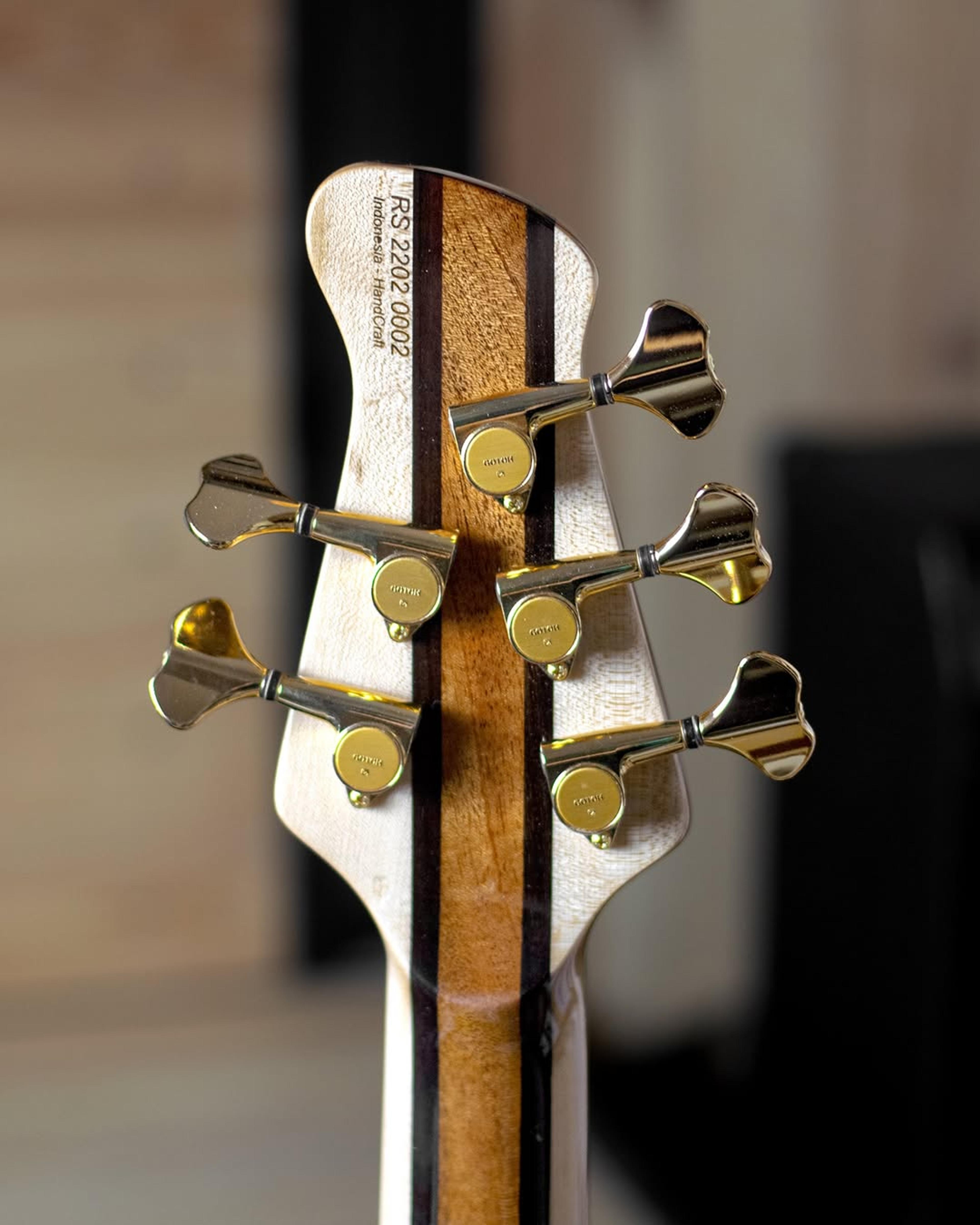 Back Headstock view of the ODIENG RS Series 5 string bass