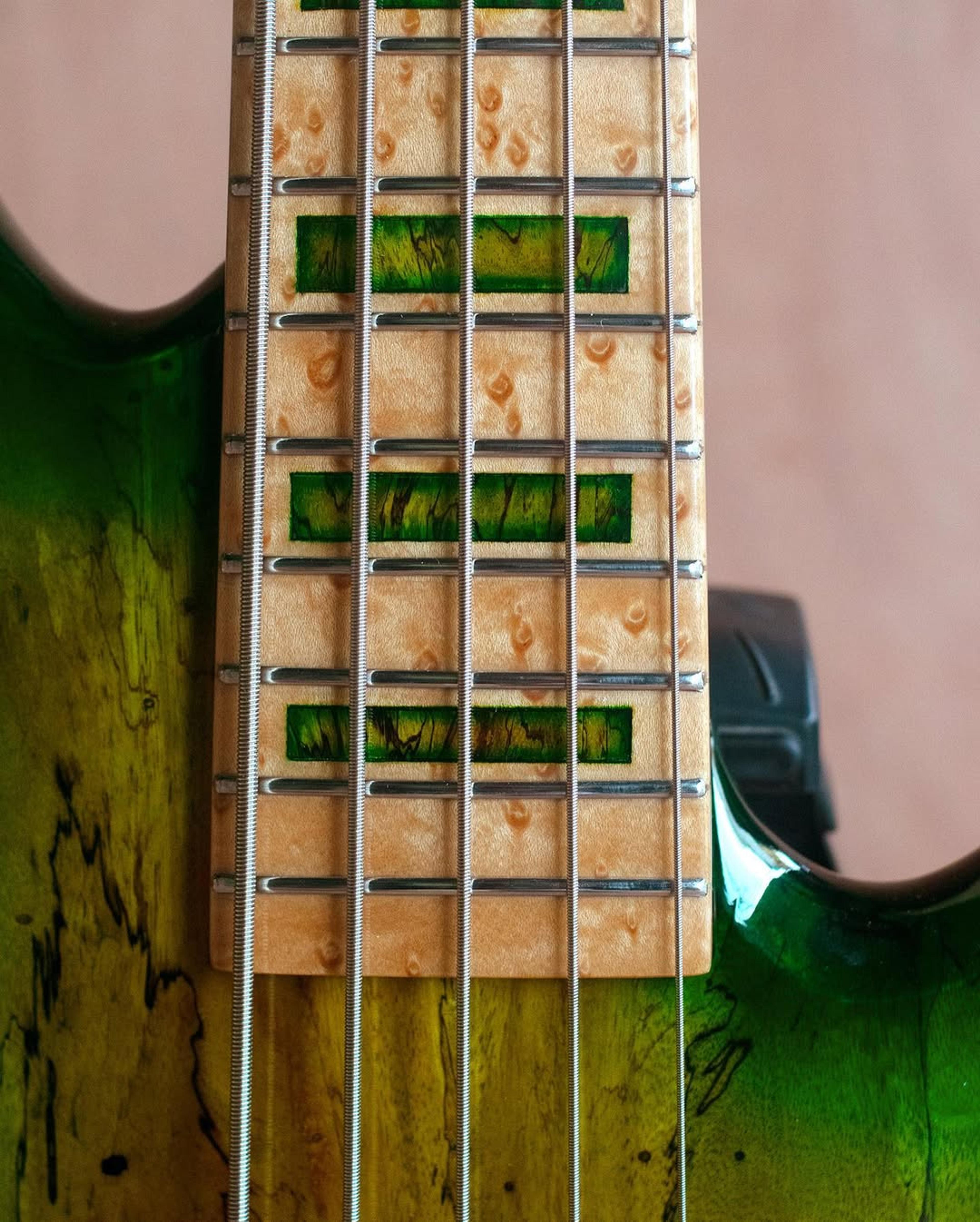 Front detail fretboard view of the ODIENG INZ 5 string bass