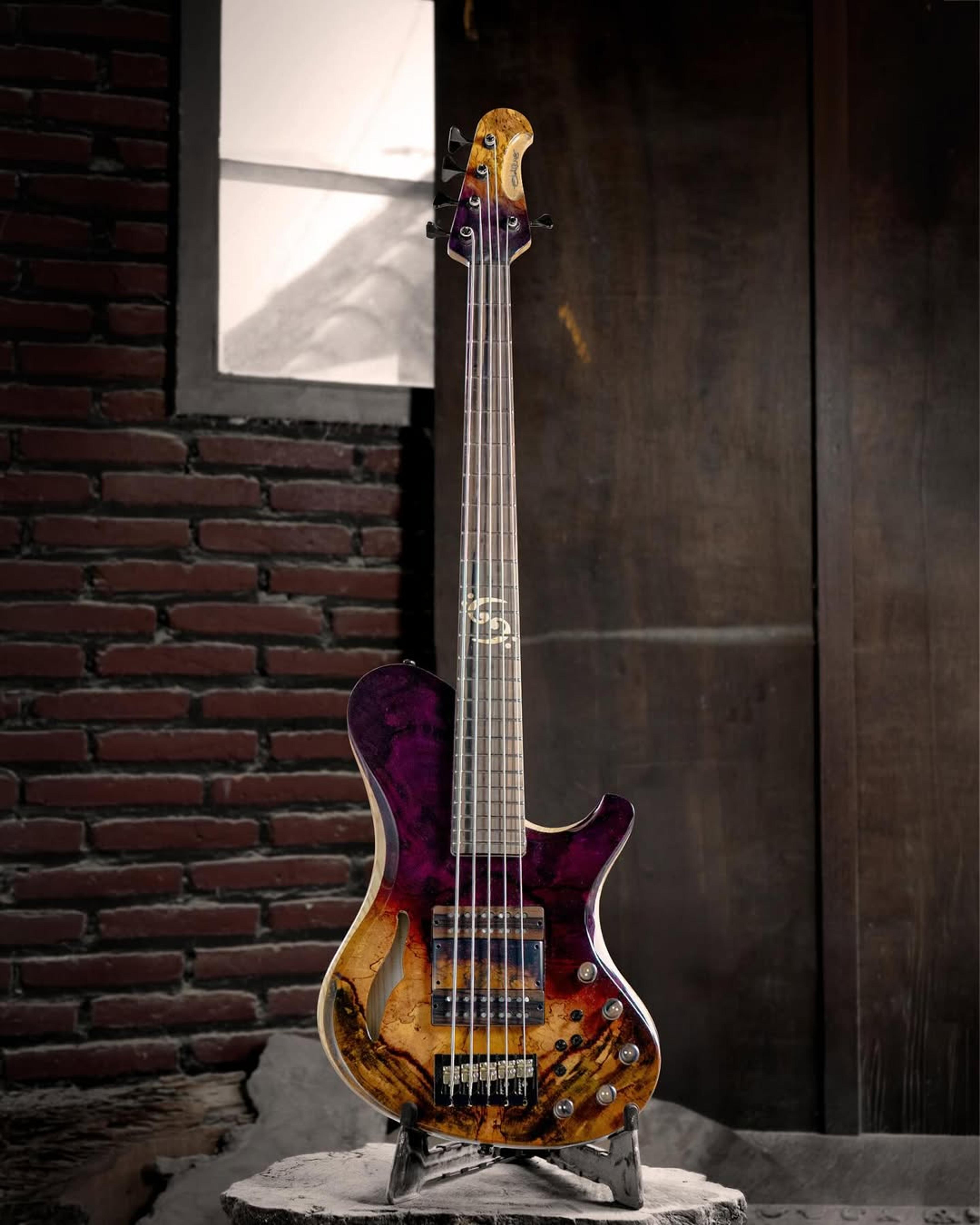 Full front view of the ODIENG XJB 5 string bass